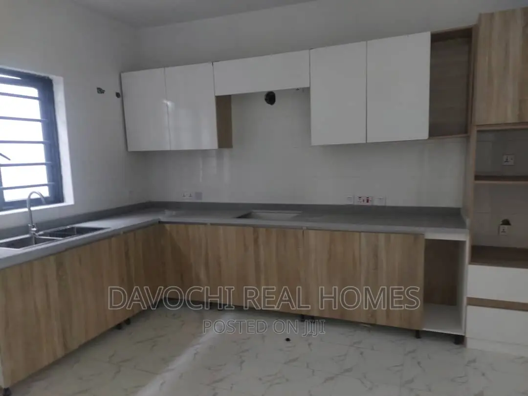 2bdrm Apartment in Immediately After, Lekki for sale