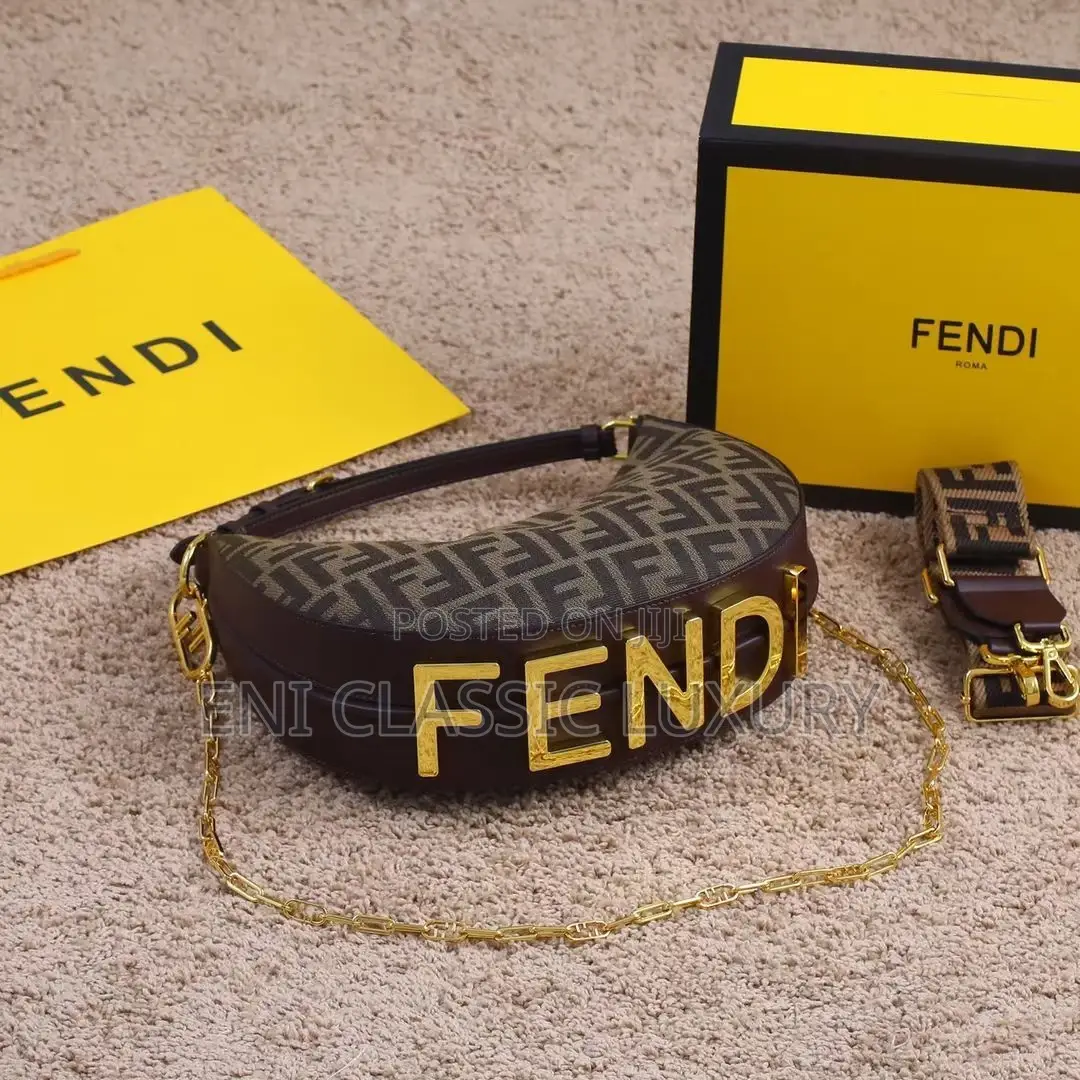 Super High Quality Designer Luxury Women's Outfit Fendi