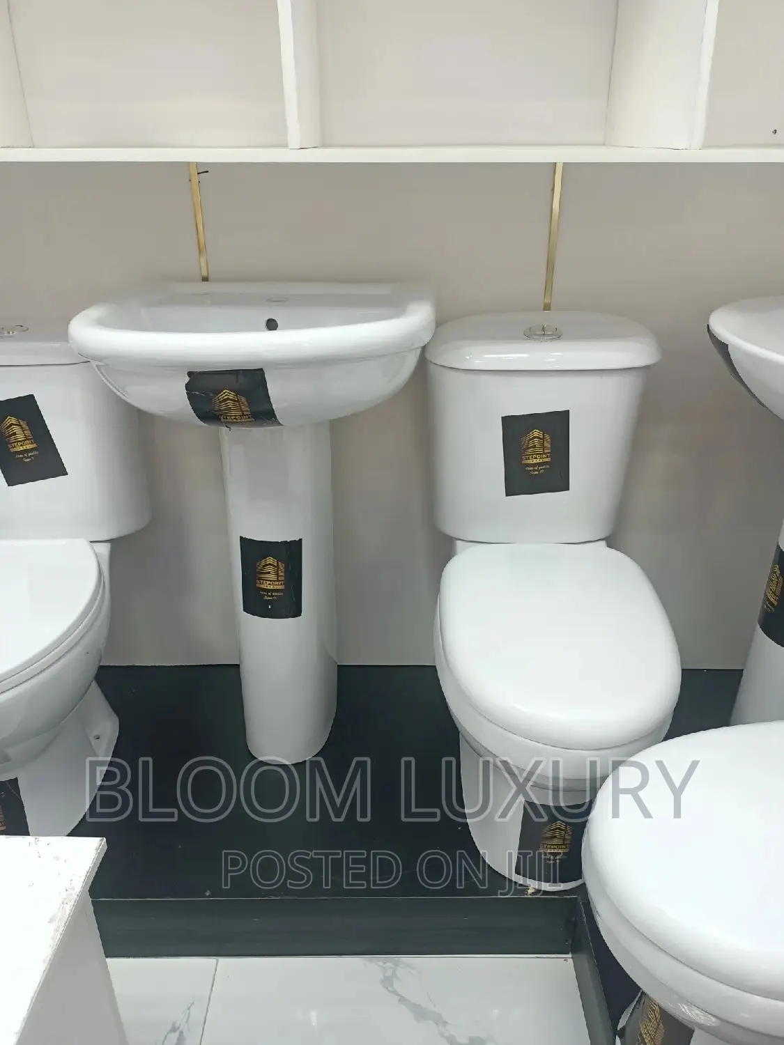 White Mini Set WC