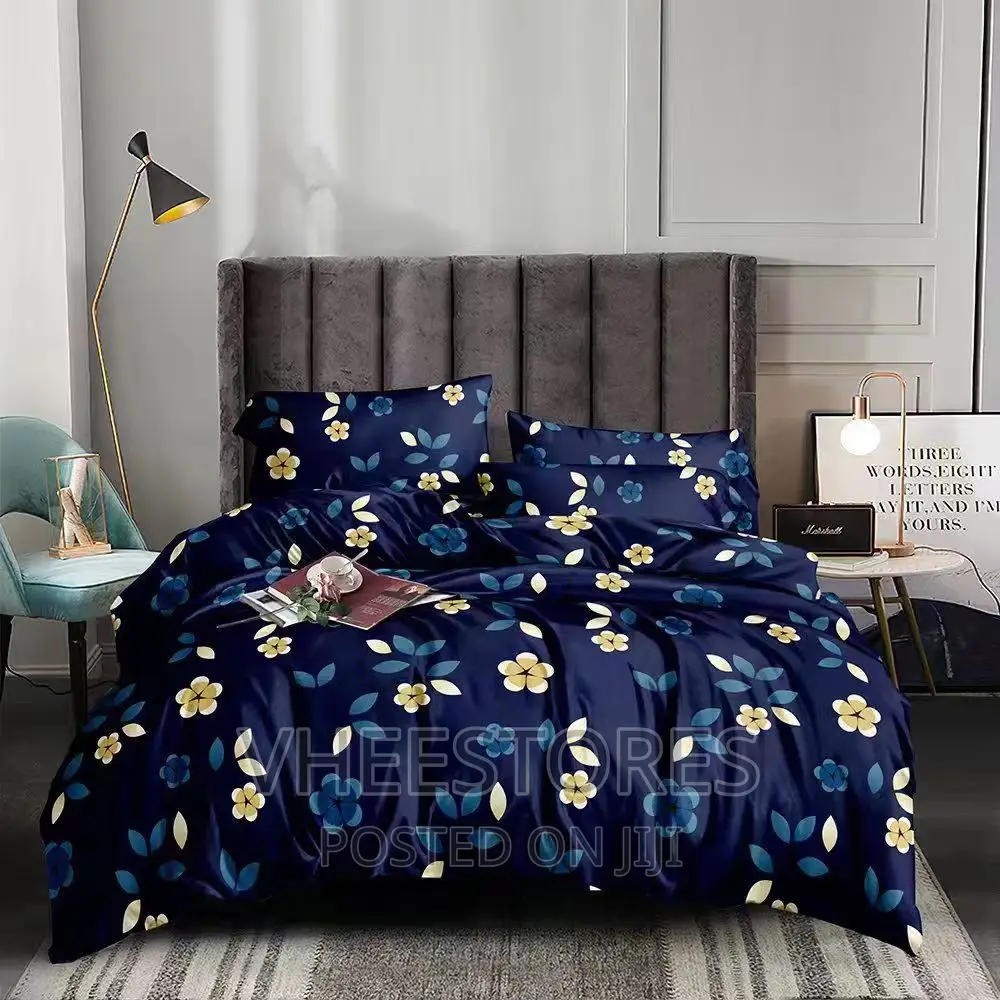 Beautiful Cotton Bedsheet With 4 Pillowcases - Family Bed