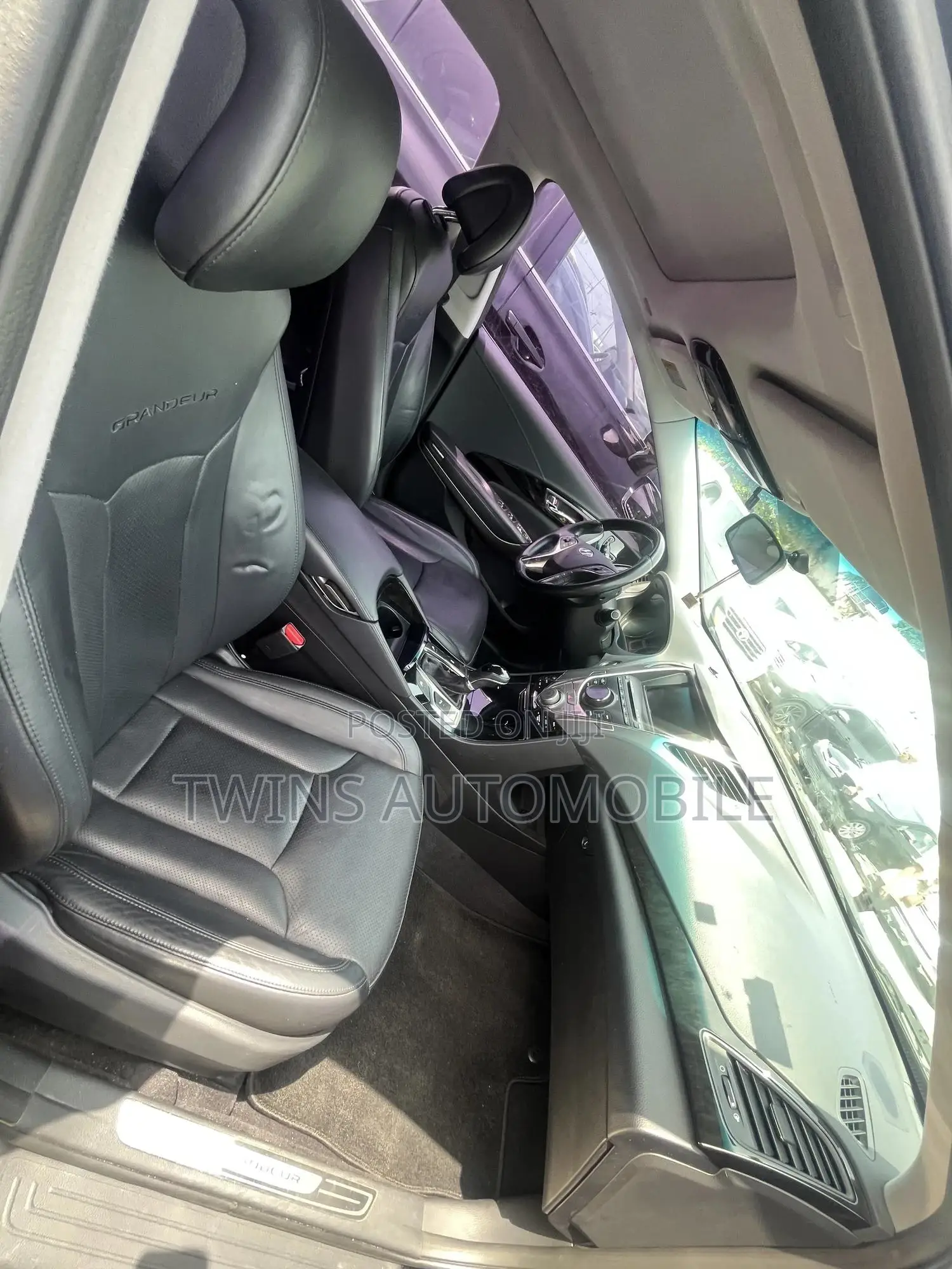 Hyundai Grandeur 2.2 CRDi 2011 Black