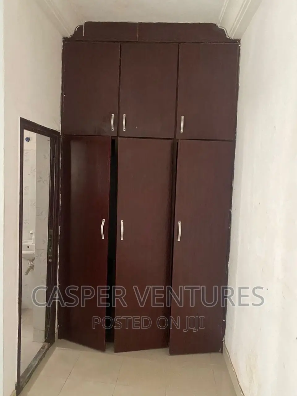 3bdrm Apartment in Osapa for rent