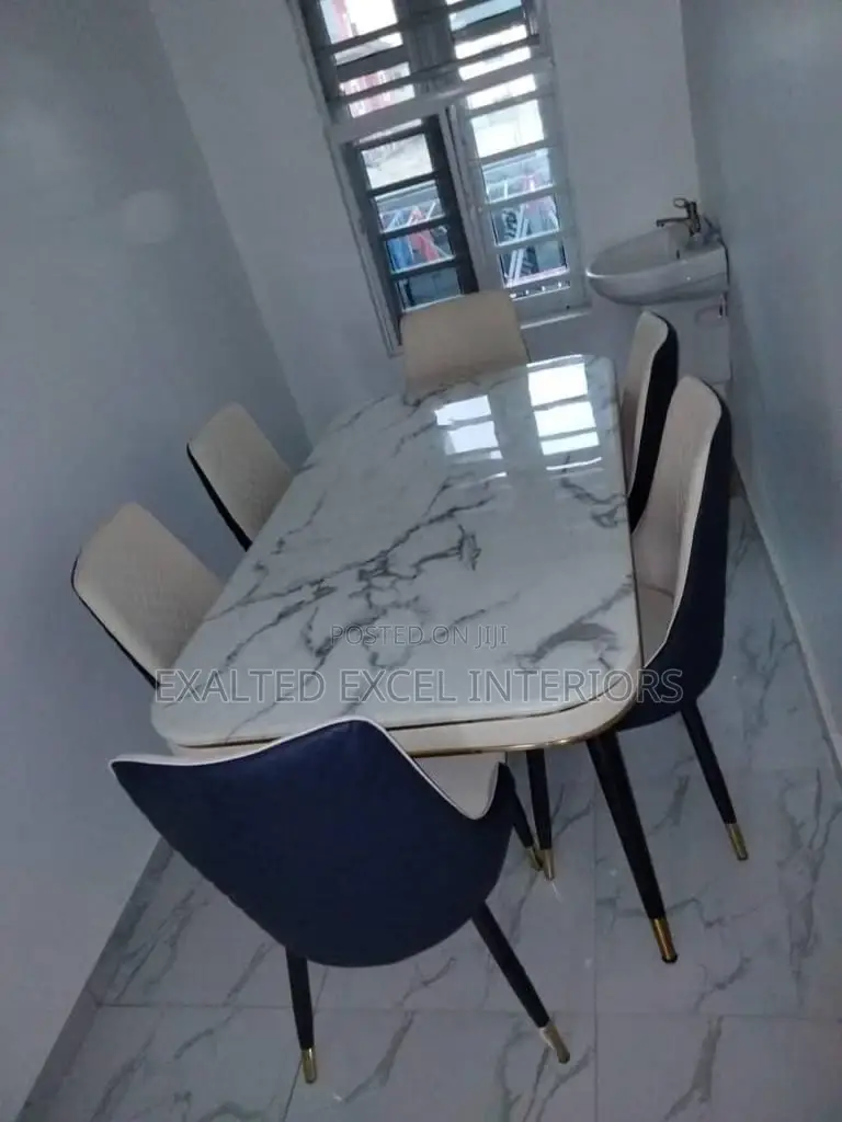 Quality Imported Marble Dinning Table Set