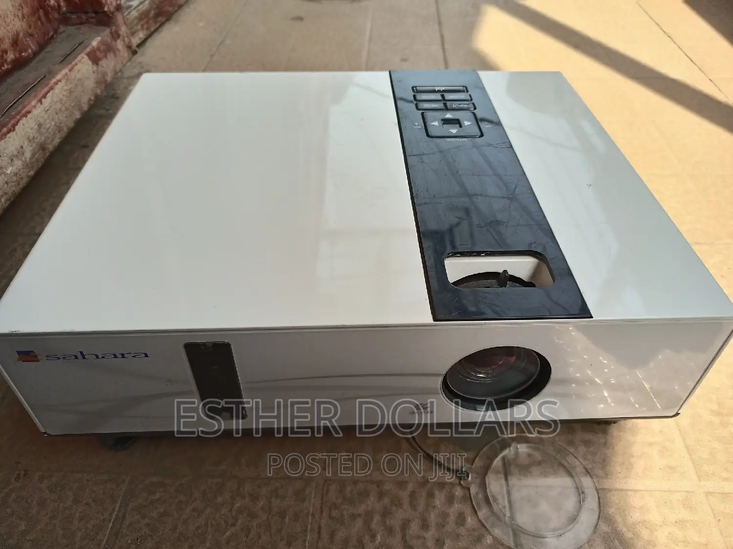 Combo Sales on Neat Box Light Super Bright Projector