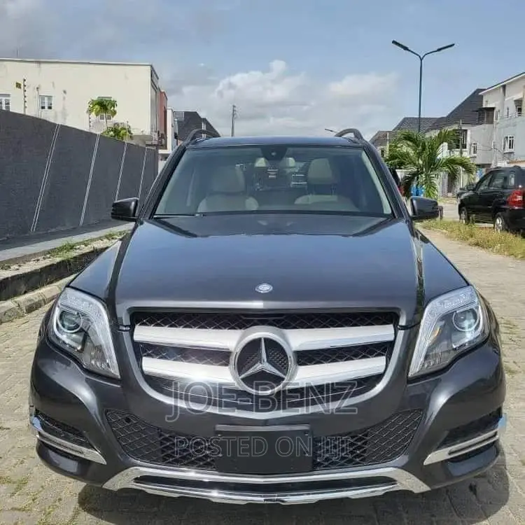 GLK350 2014 Set of Headlights