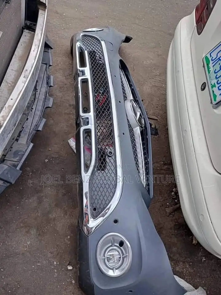 GLA250 2018 Complete Front Bumper With Grill
