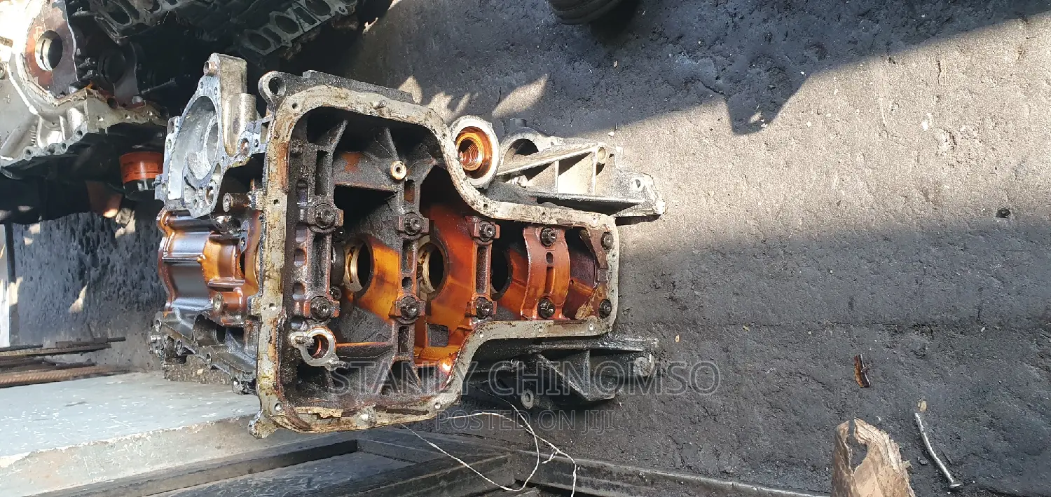 Block Engine for Toyota Collola 2005 Model 1zz