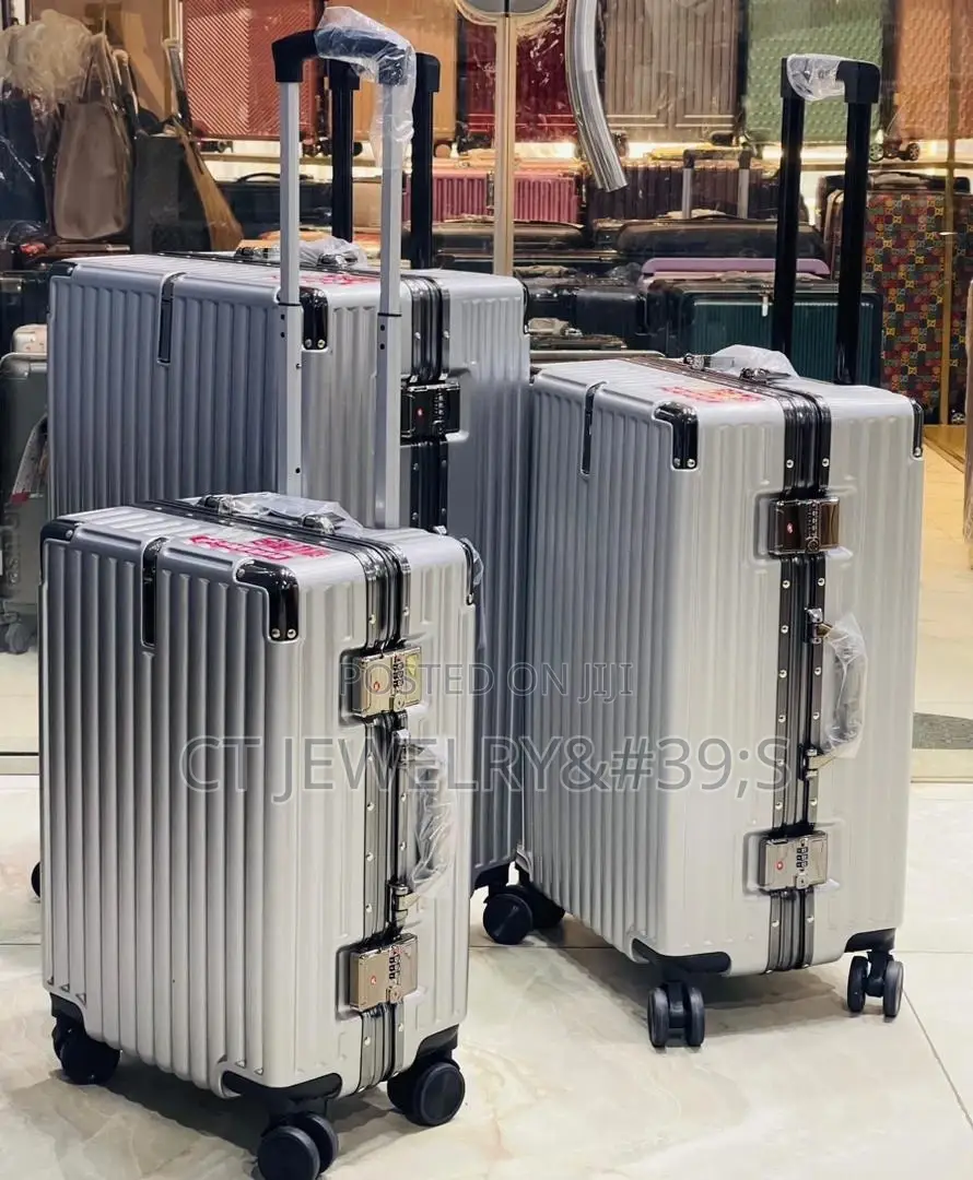 Nice Classic Traveling Box