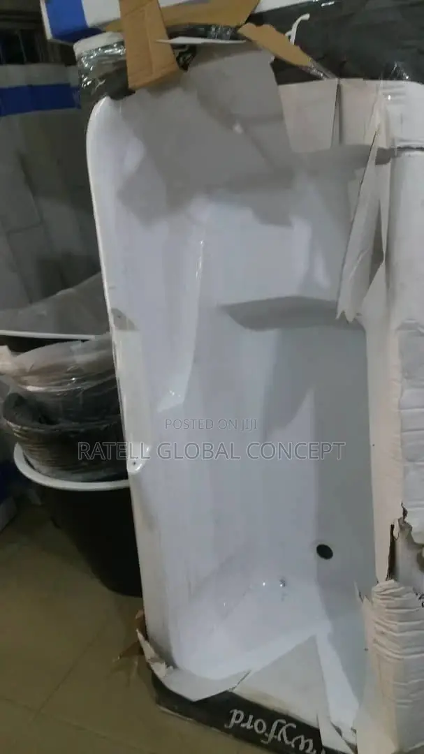 Panel Bathtub