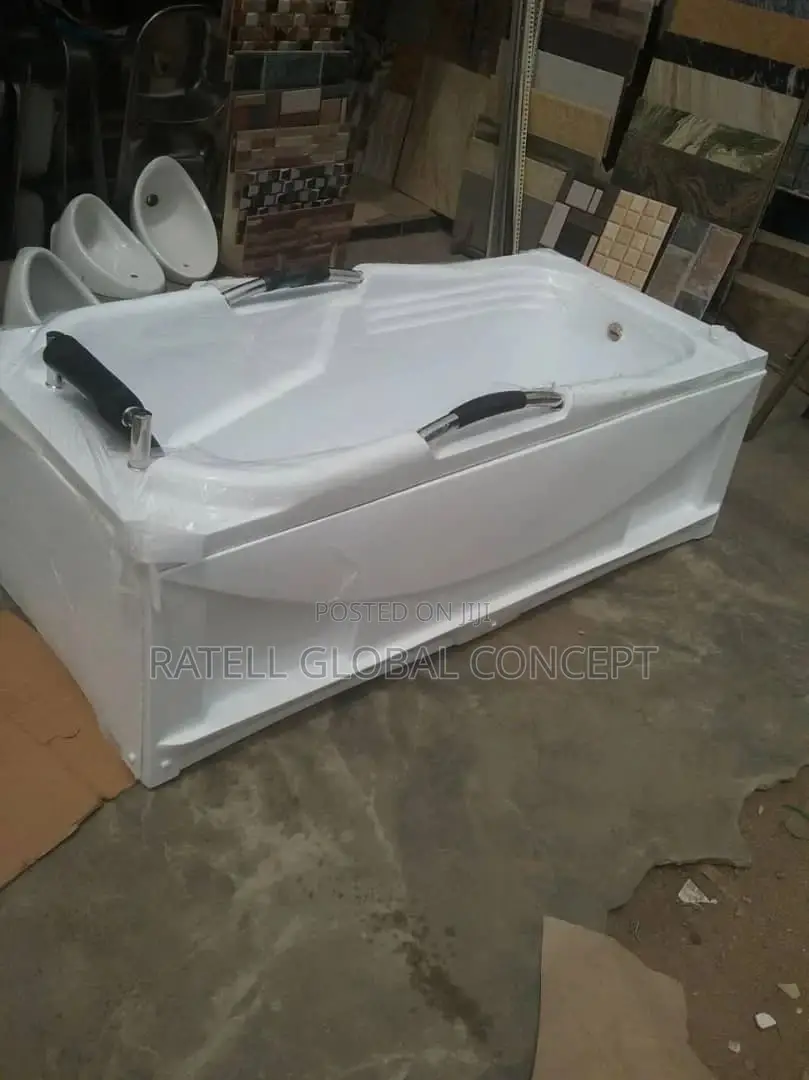Panel Bathtub