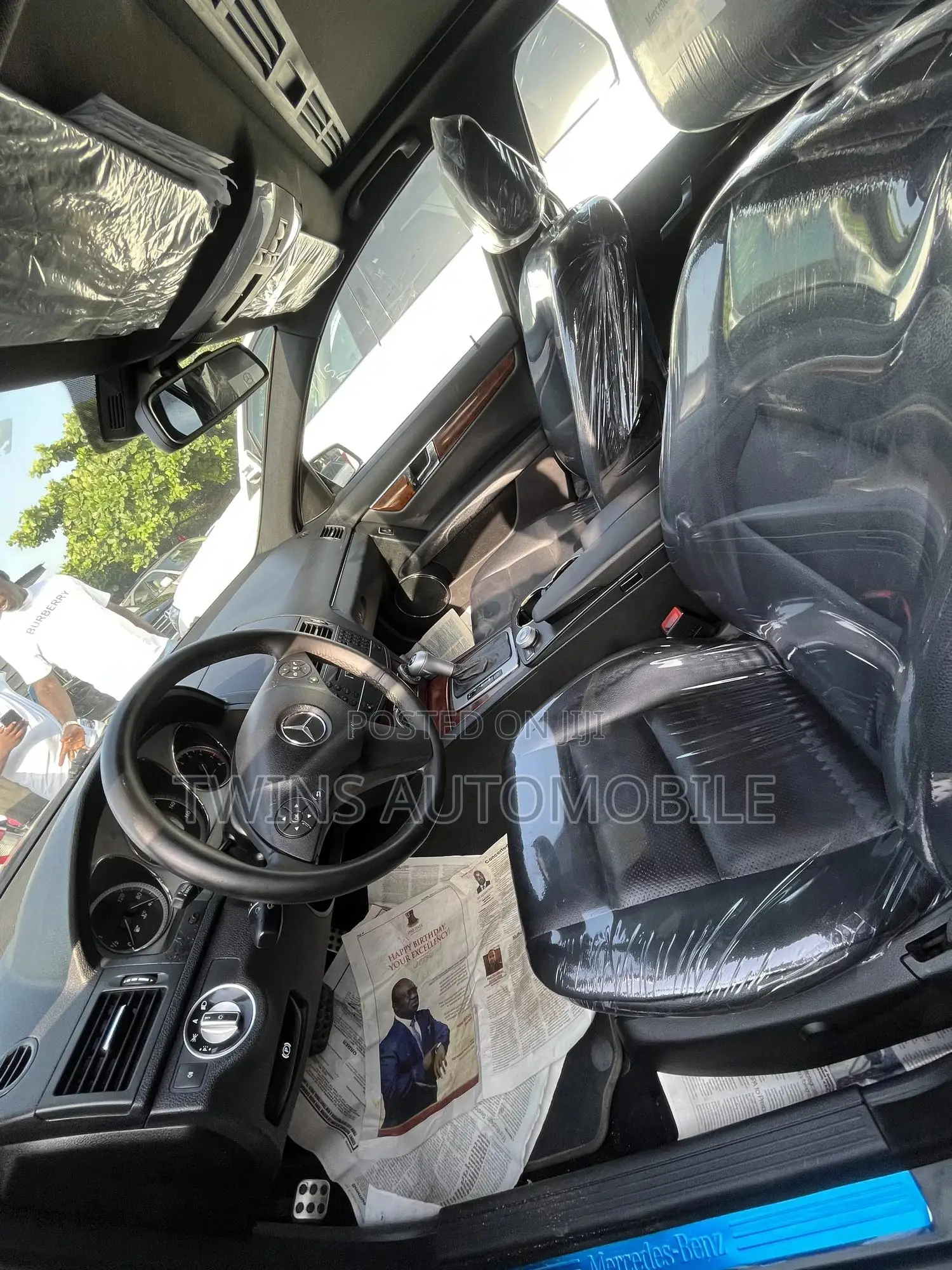 Mercedes-Benz C300 2011 Black