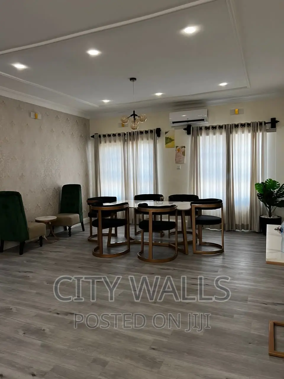 Furnished 3bdrm Block of Flats in Bourdillon Court, Chevron for rent