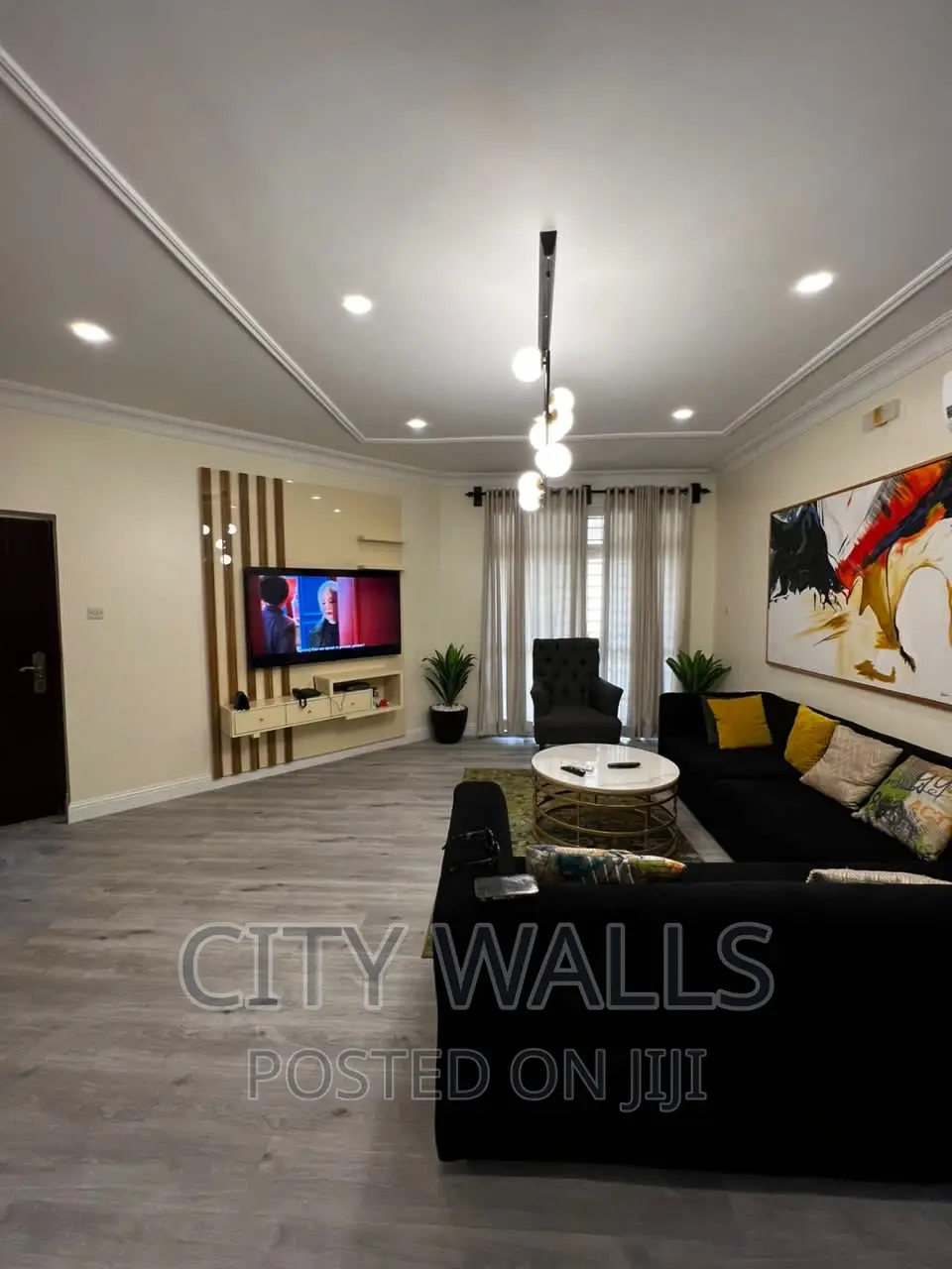 Furnished 3bdrm Block of Flats in Bourdillon Court, Chevron for rent
