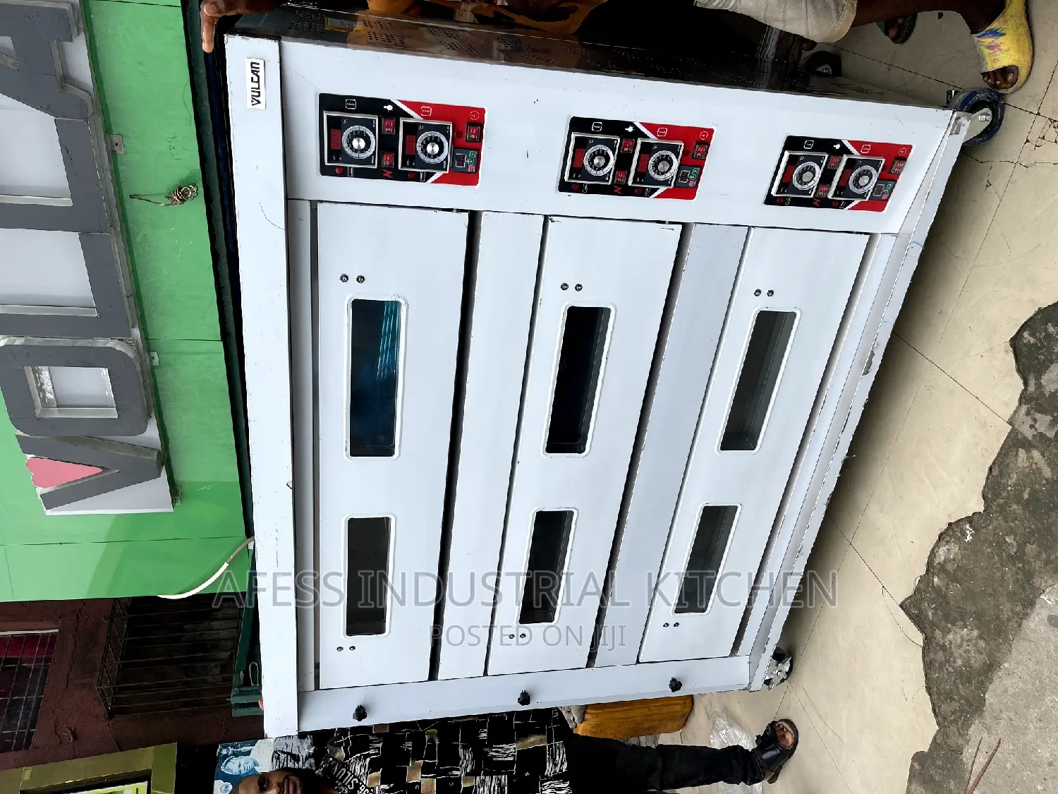 3 Deck 6 Trays Oven