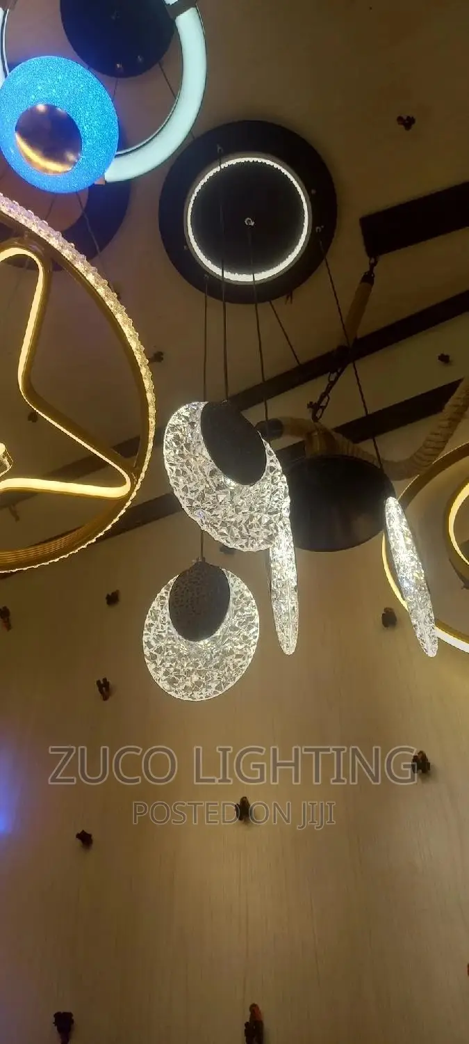 Modern Luxury LED 4 Dropping Pendant Chandelier With 3 Light