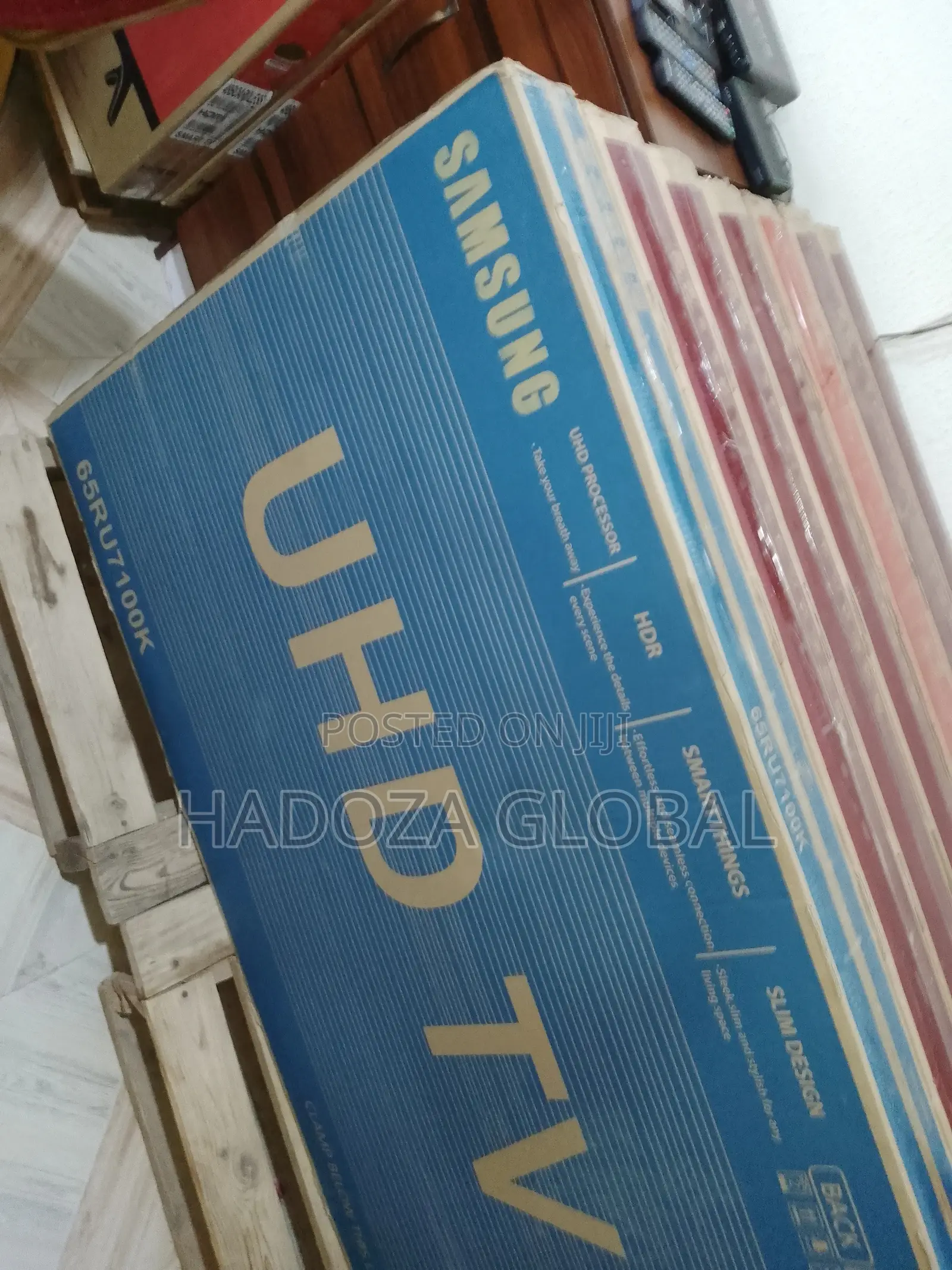 Brand New Samsung 65 Smart TV