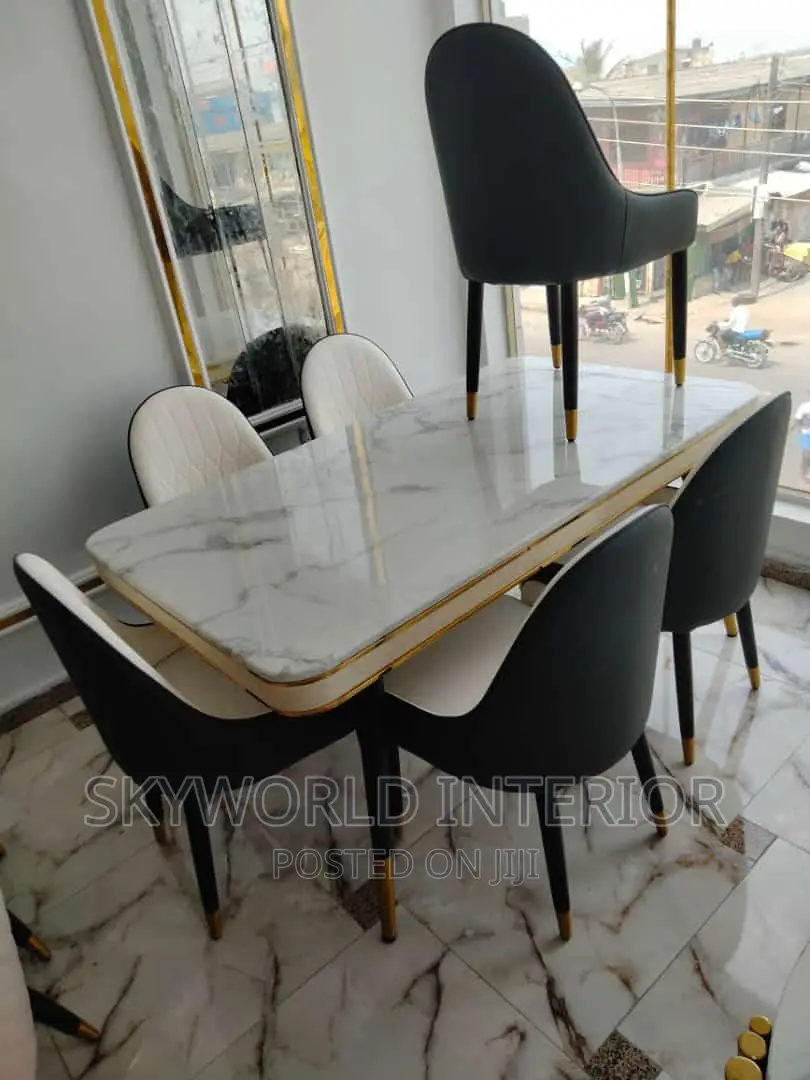 Comfy Dining Table Set With 6 Chairs