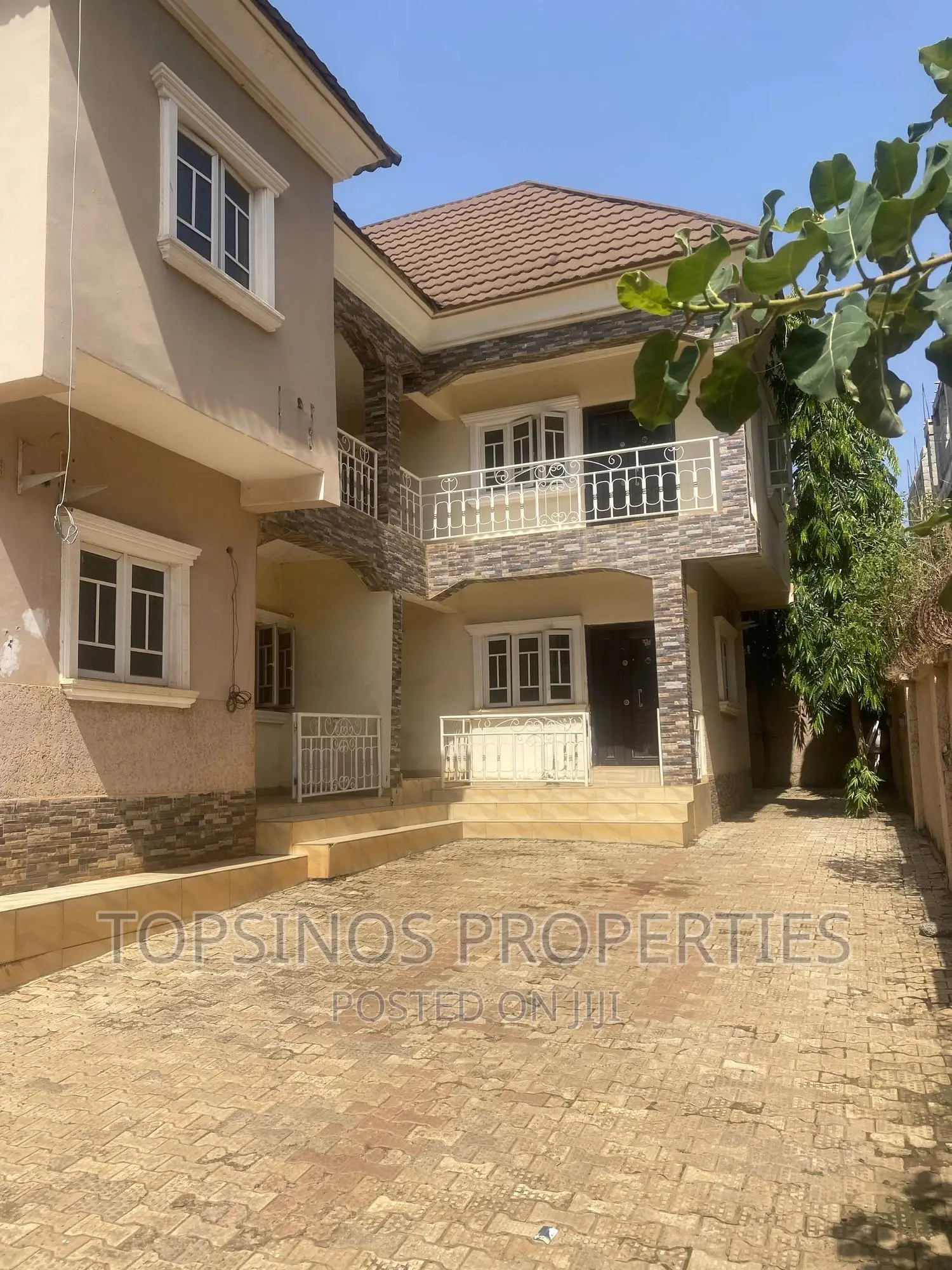 2bdrm Block of Flats in Dawaki for rent
