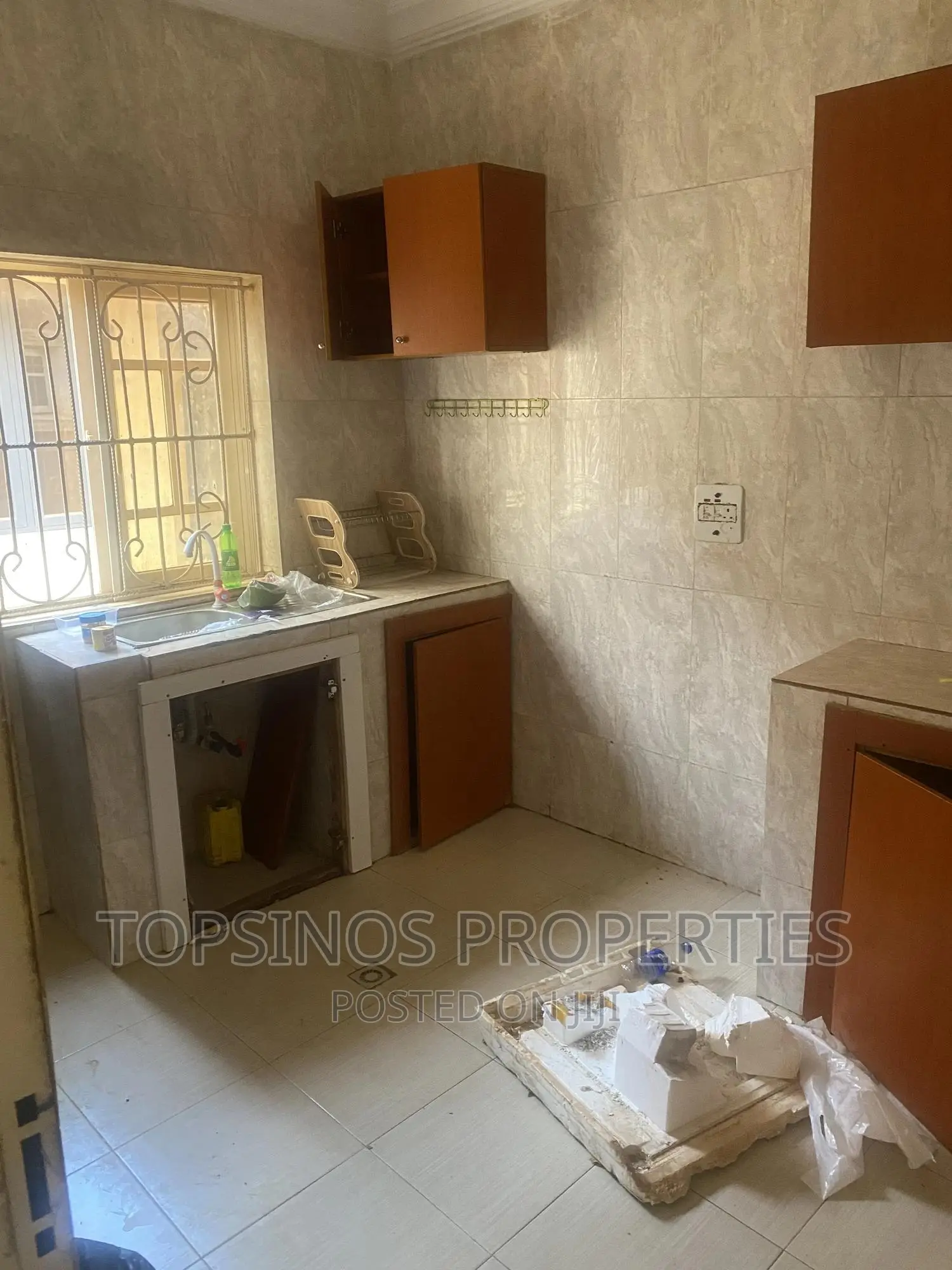 2bdrm Block of Flats in Dawaki for rent