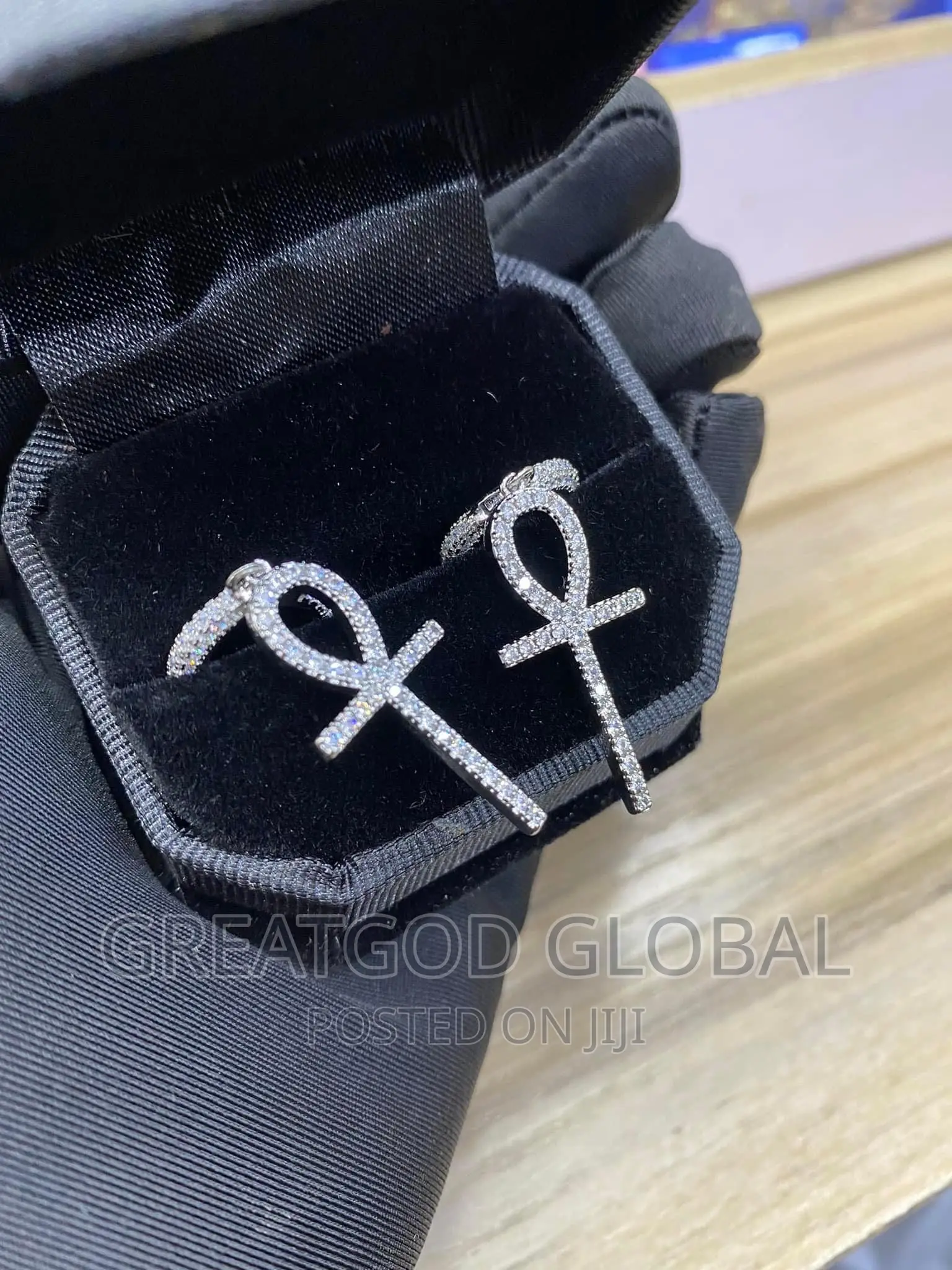 Sweet Pendant Don’T Play