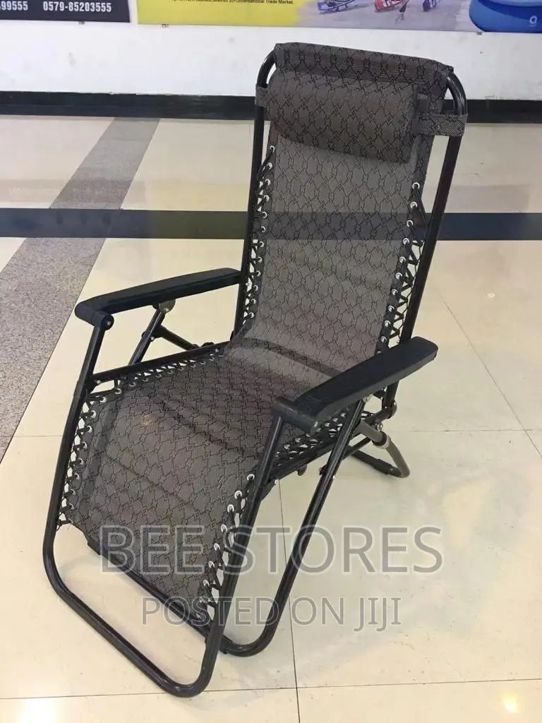 Foldable Recycling Arm Chair