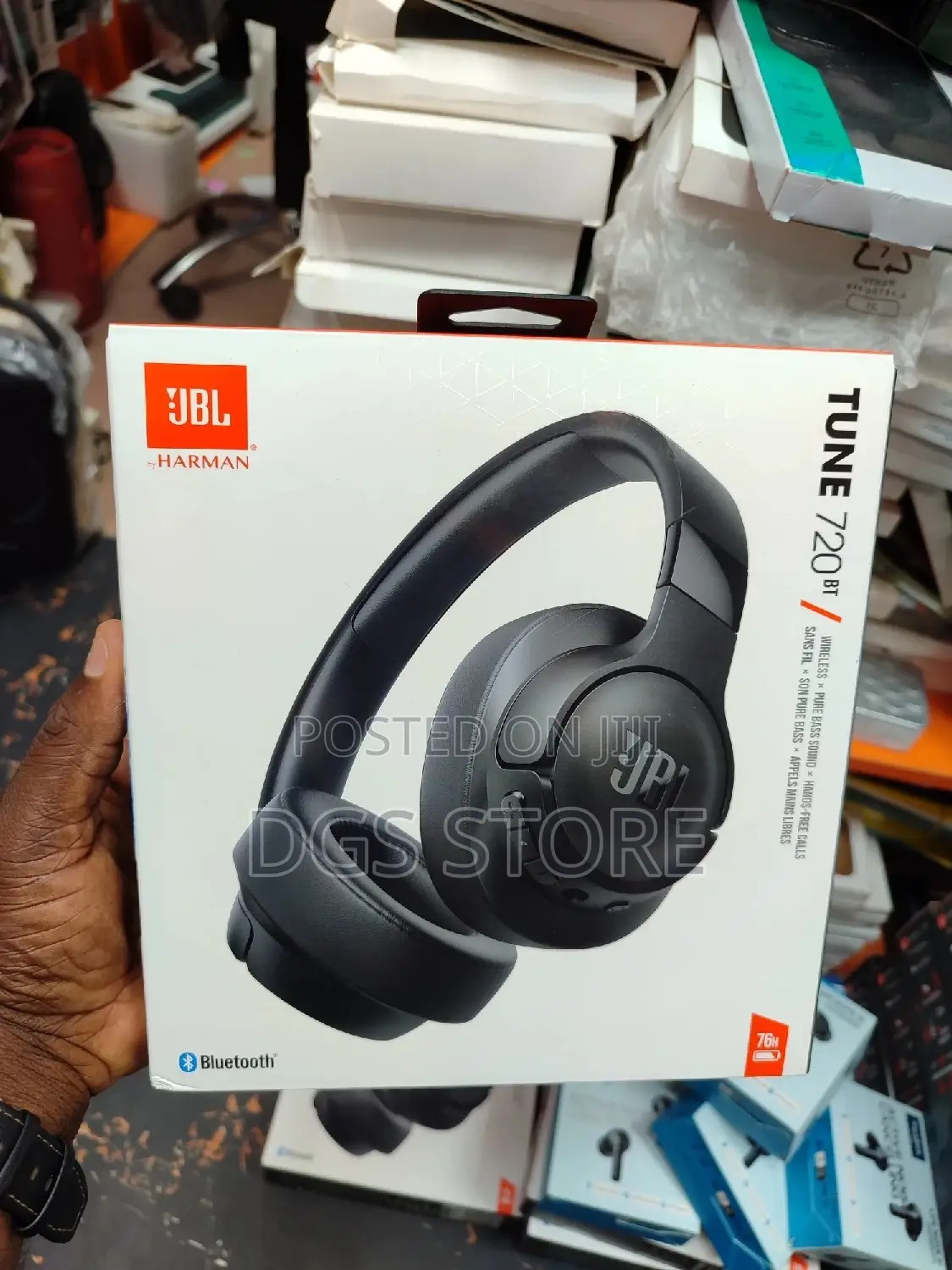 JBL Tune 720BT Bluetooth Headphone