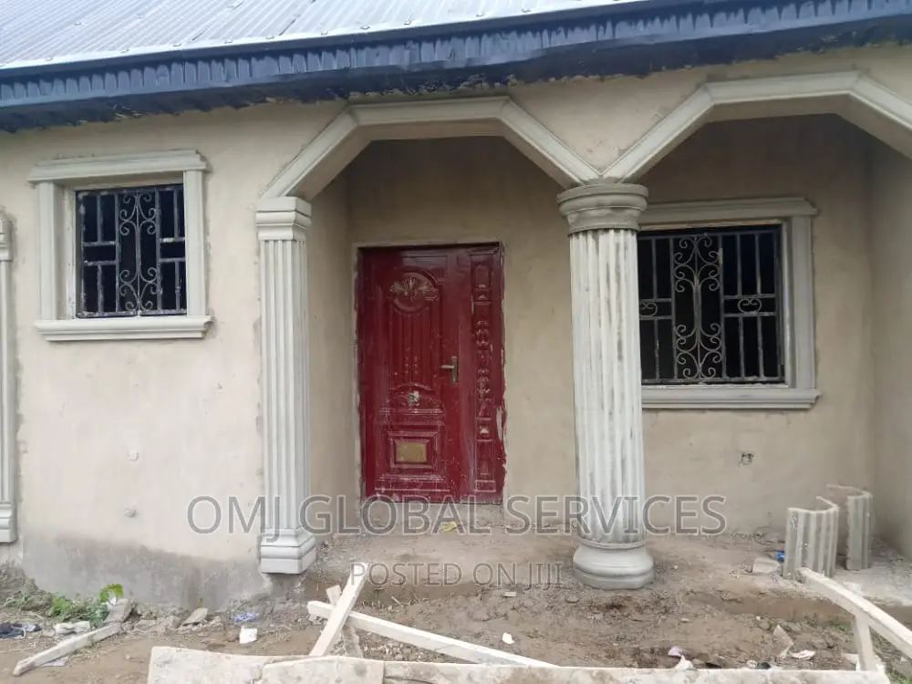 Window Hoods/Edges/ Arch and Pillars Delivery