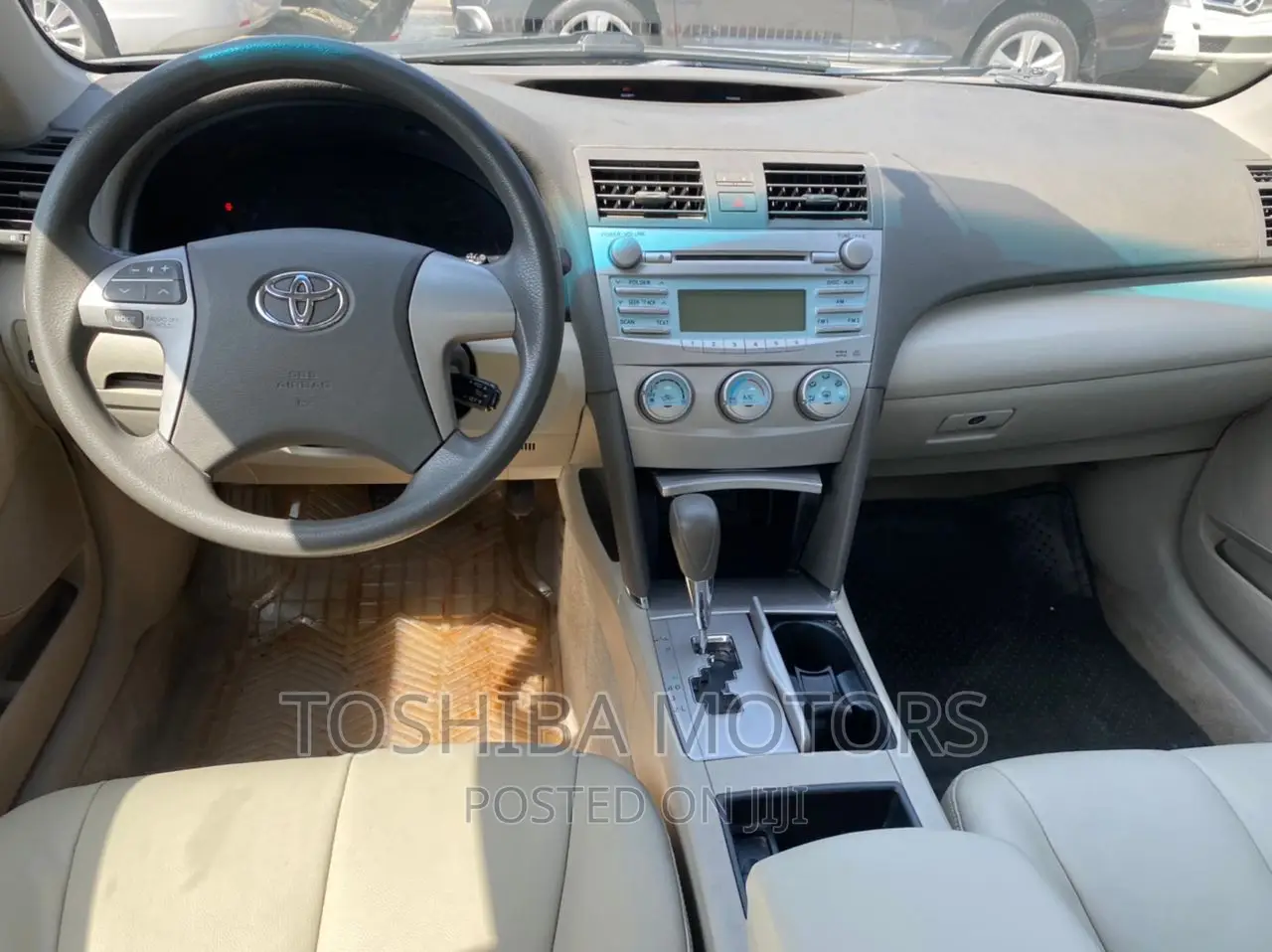 Toyota Camry 2.4 LE 2008 Gold