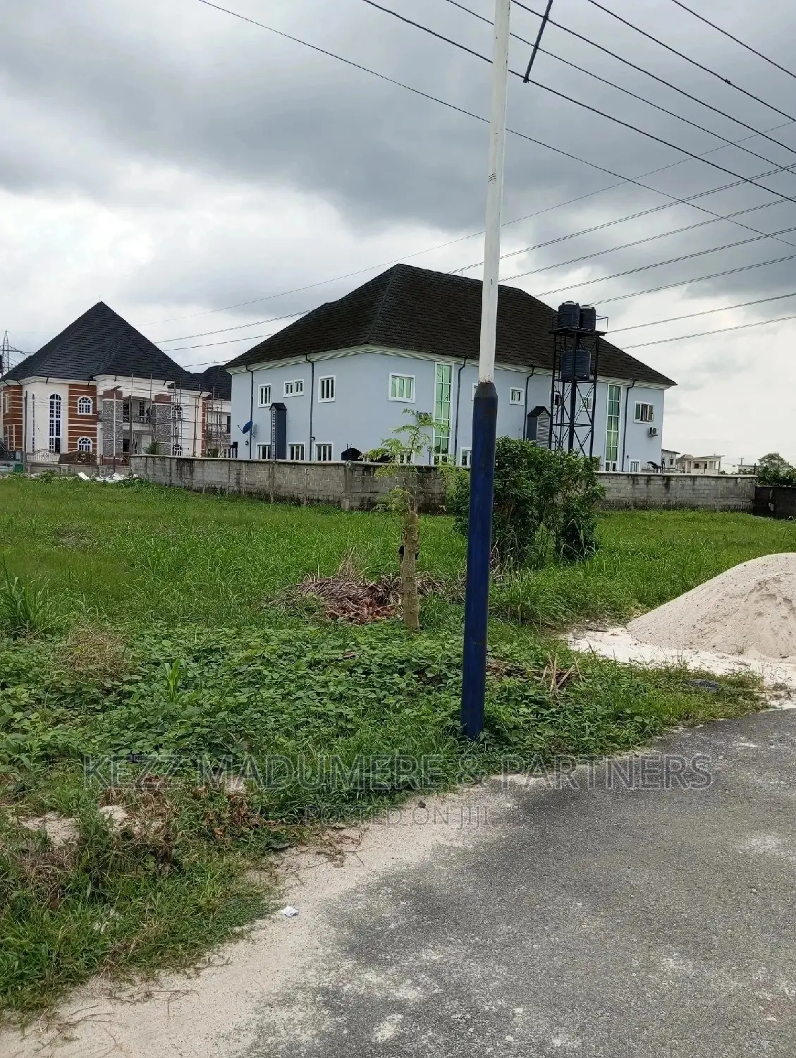 For Sale: 2 Plots at PEARL GARDENS ESTATE