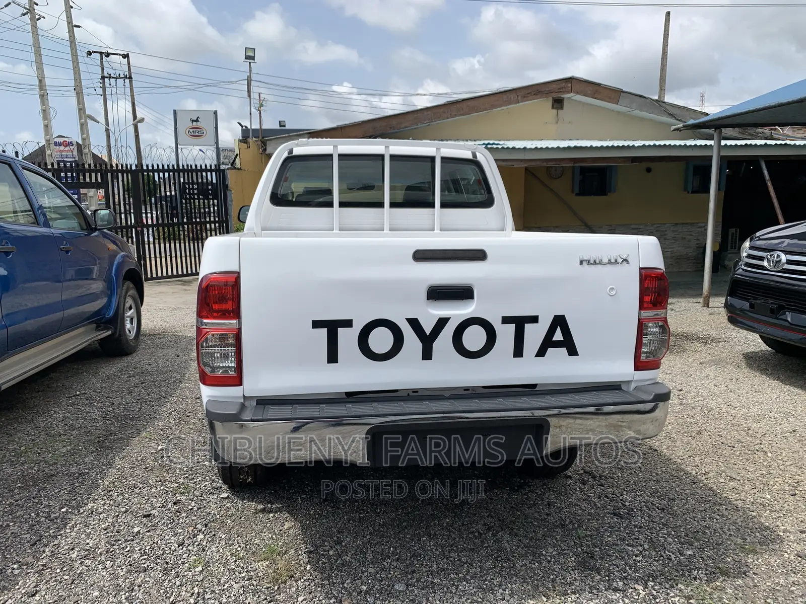 Toyota Hilux SR5 4x4 2015 White