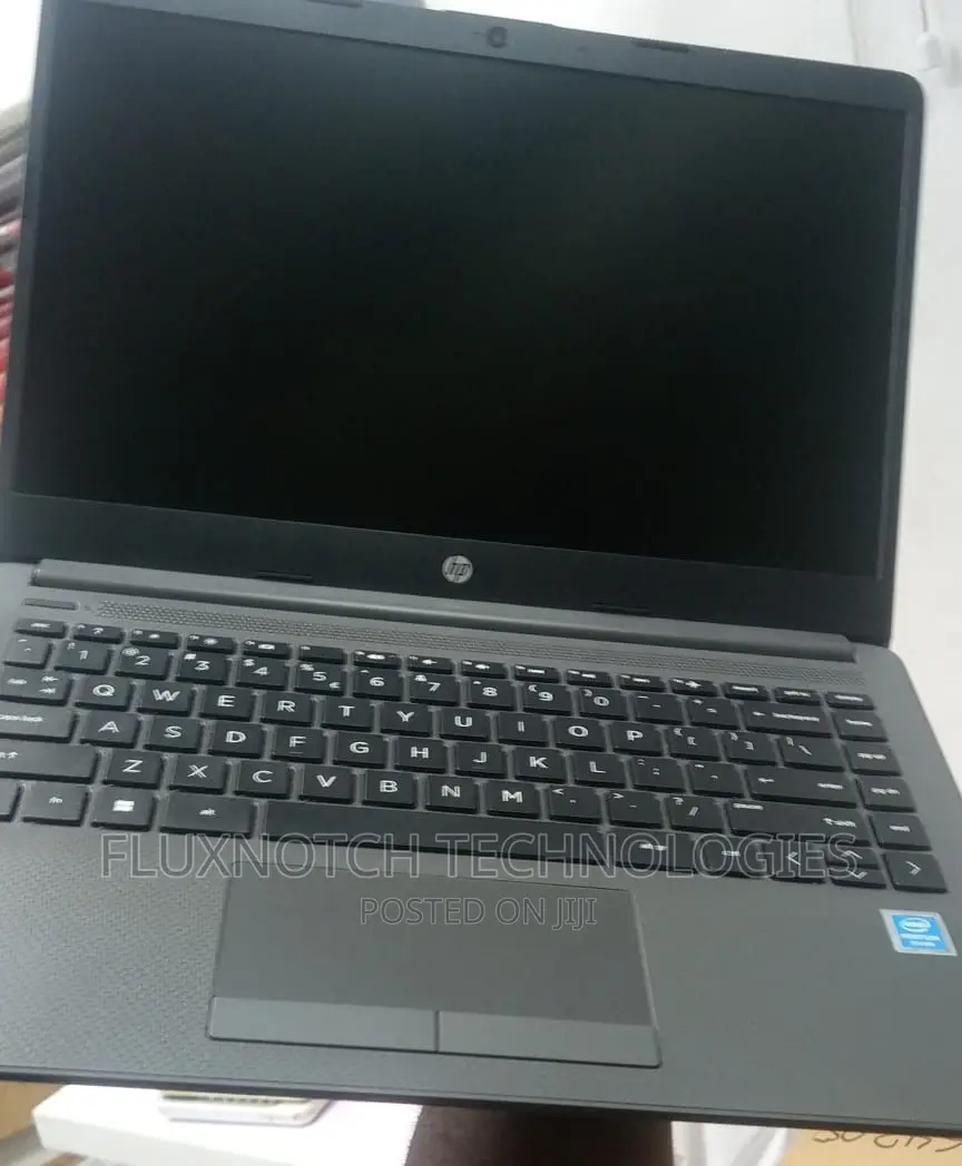 New Laptop HP 240 G8 4GB Intel Pentium HDD 1T
