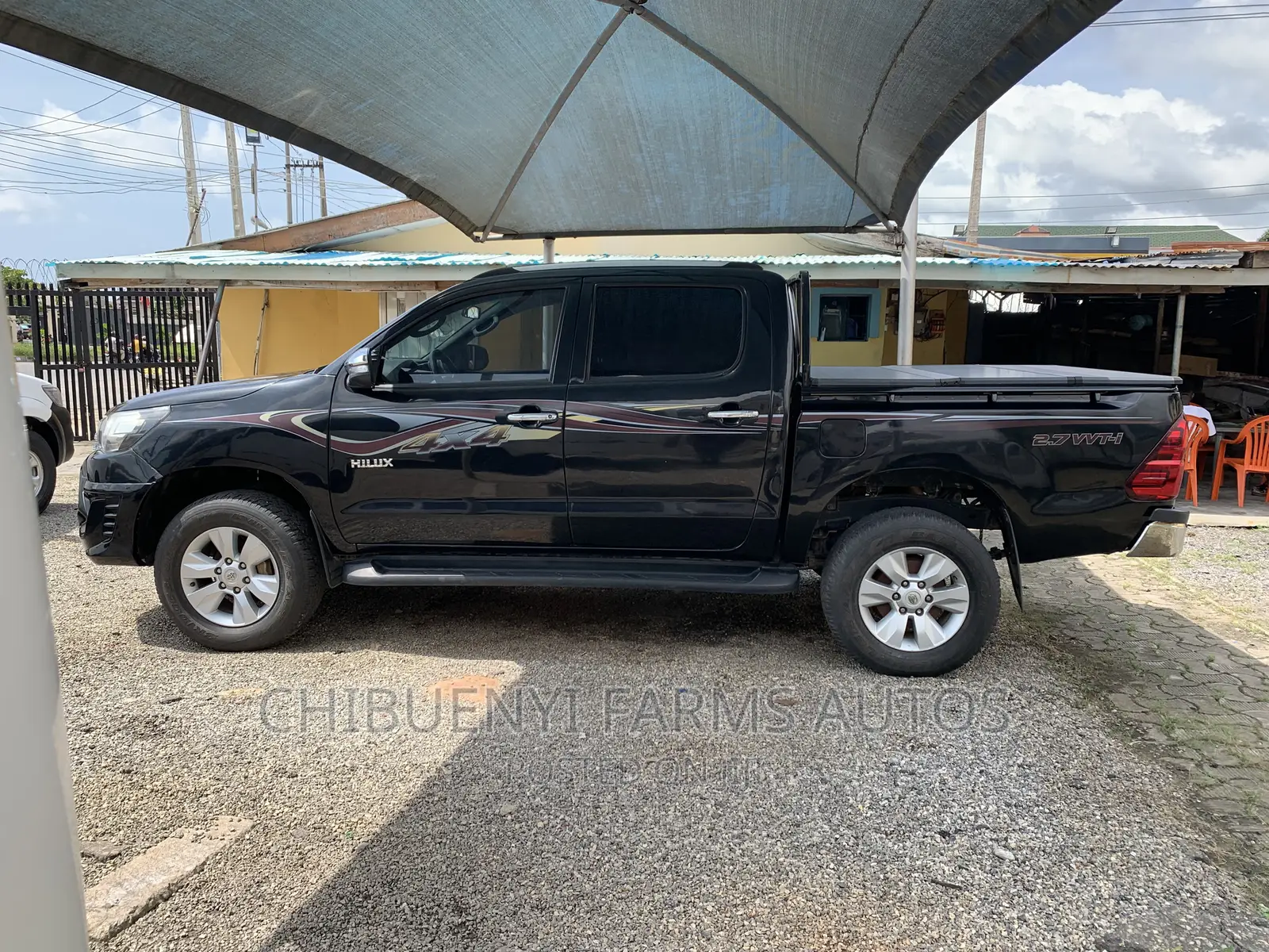 Toyota Hilux SR5 4x4 2016 Black