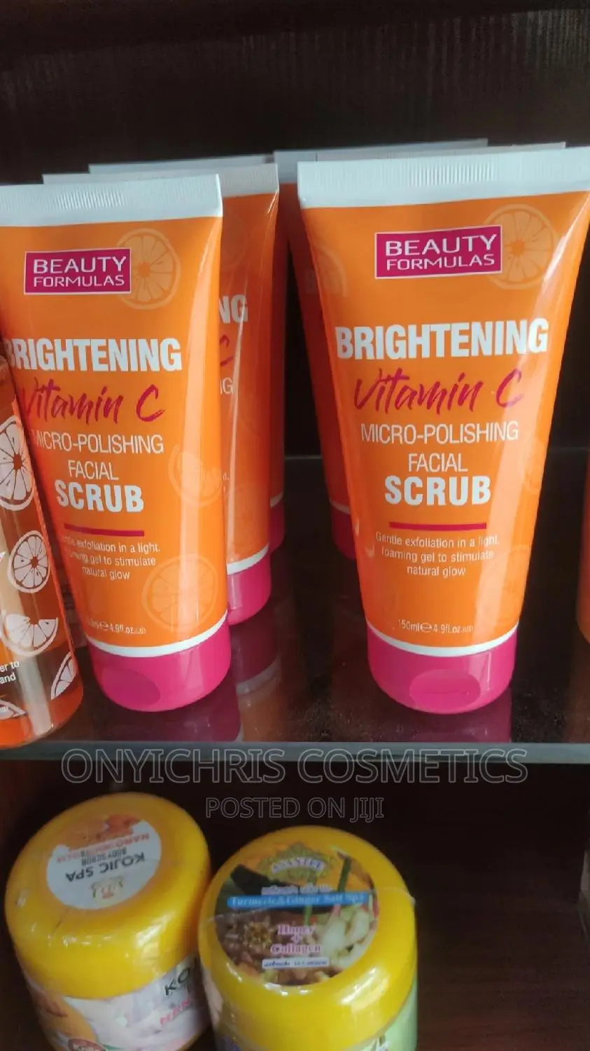 Beauty Formulas Vitamin C Brighting Scrub