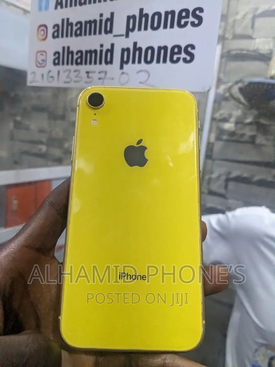 Apple iPhone XR 64 GB Yellow