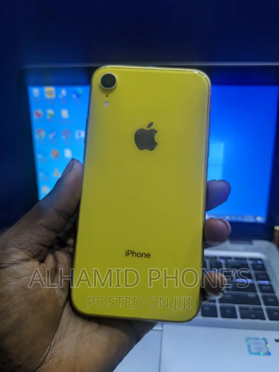 Apple iPhone XR 64 GB Yellow