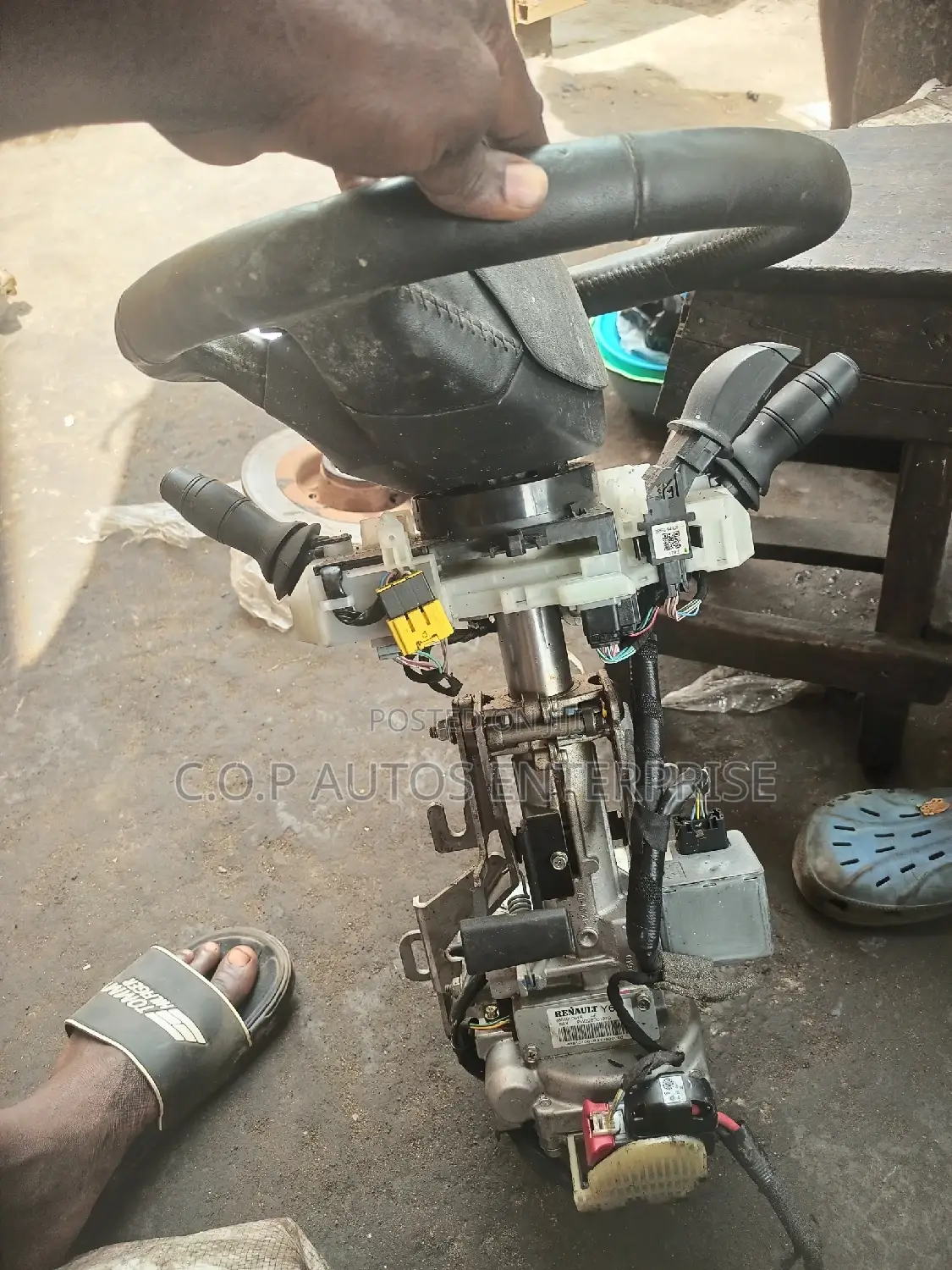Complete Steering Wheel and Pump for Renault Megane,Scenic
