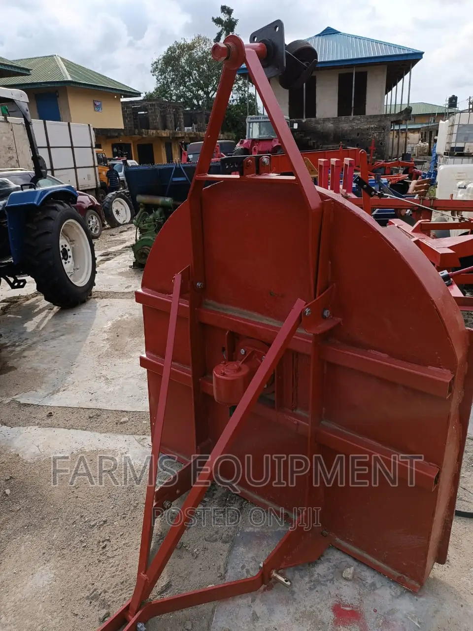 Tractor's Attached Slasher