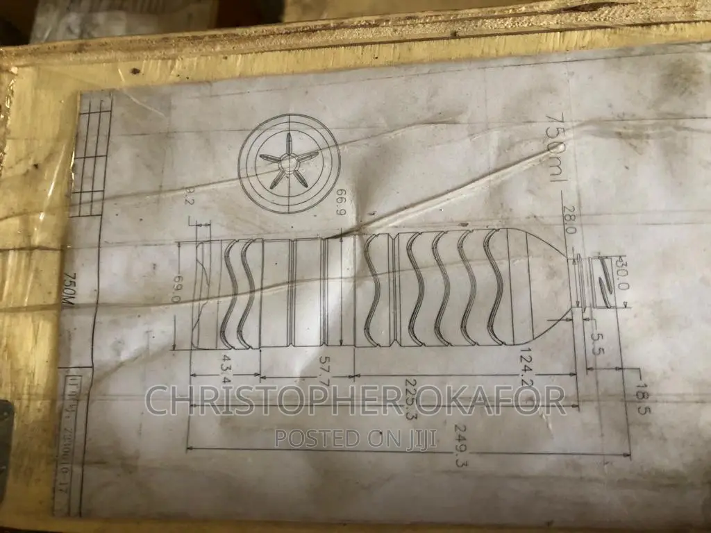 Plastic Bottles Mould 75cl