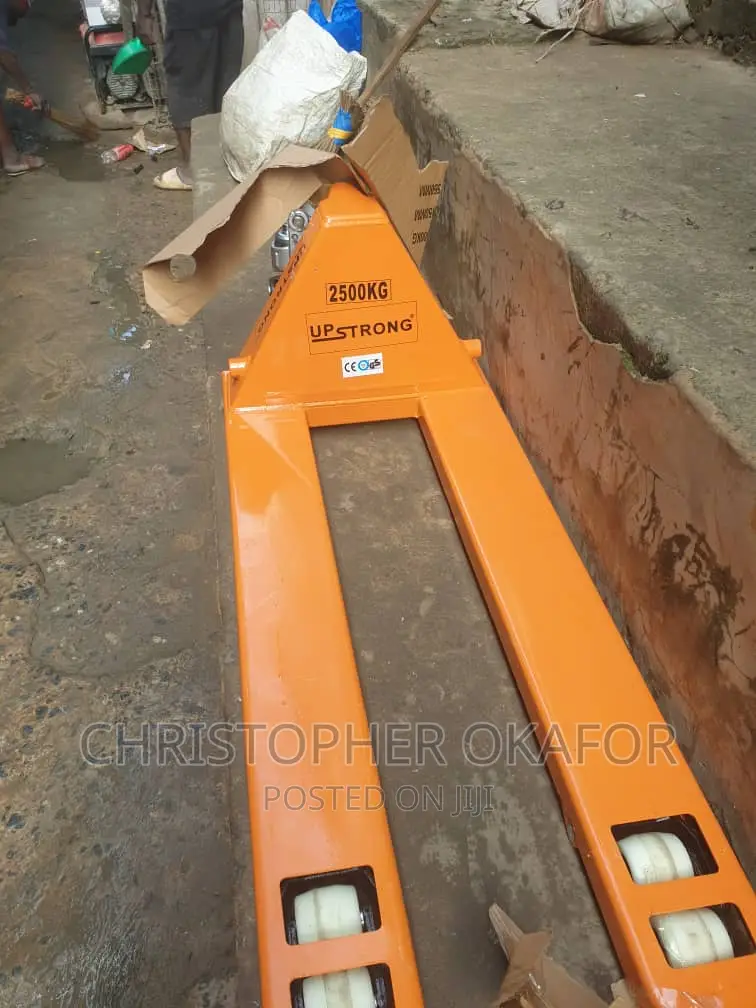 2500kg Pallet Truck
