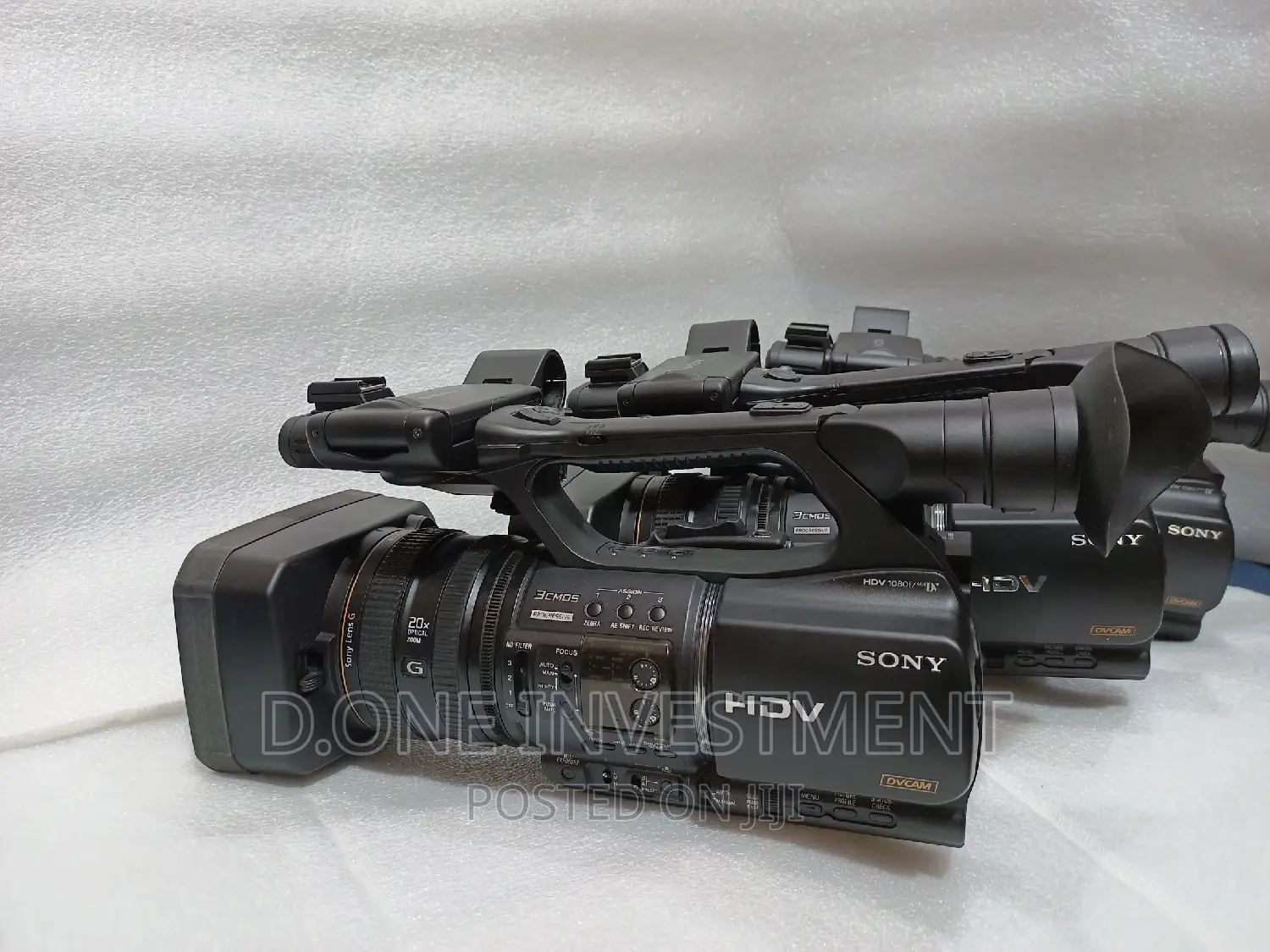 Sony Z5 Video Camera for Live Streaming and Video Recording