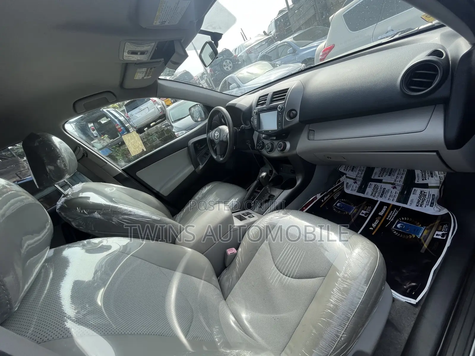 Toyota RAV4 2.5 Limited 2010 Silver