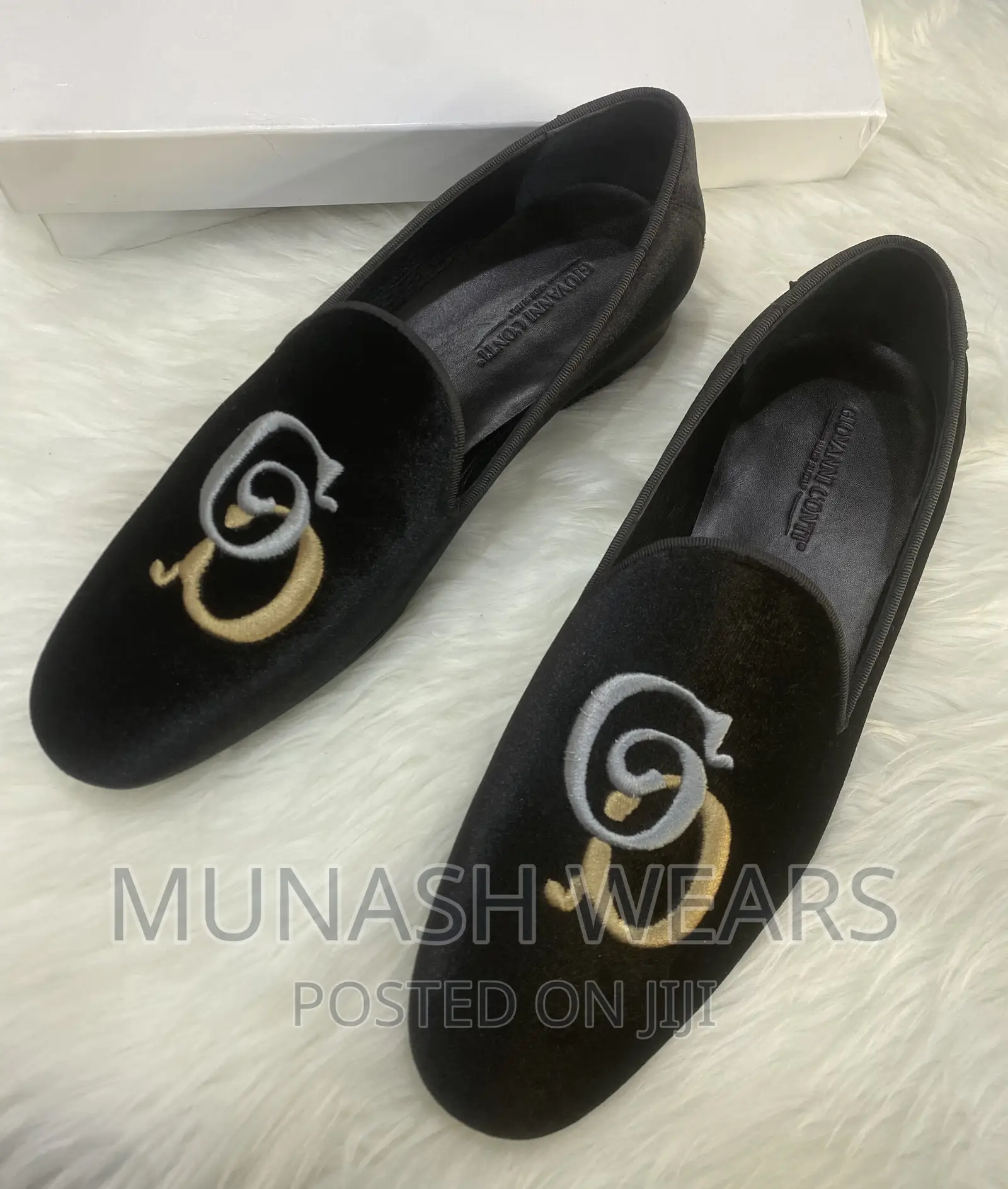 Italian Conti Velvet Shoe