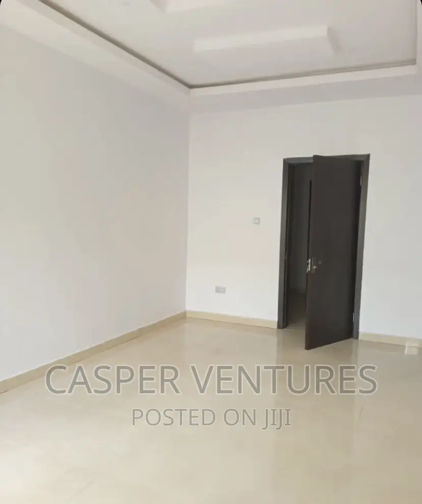4bdrm Duplex in Paradise, Chevron for rent