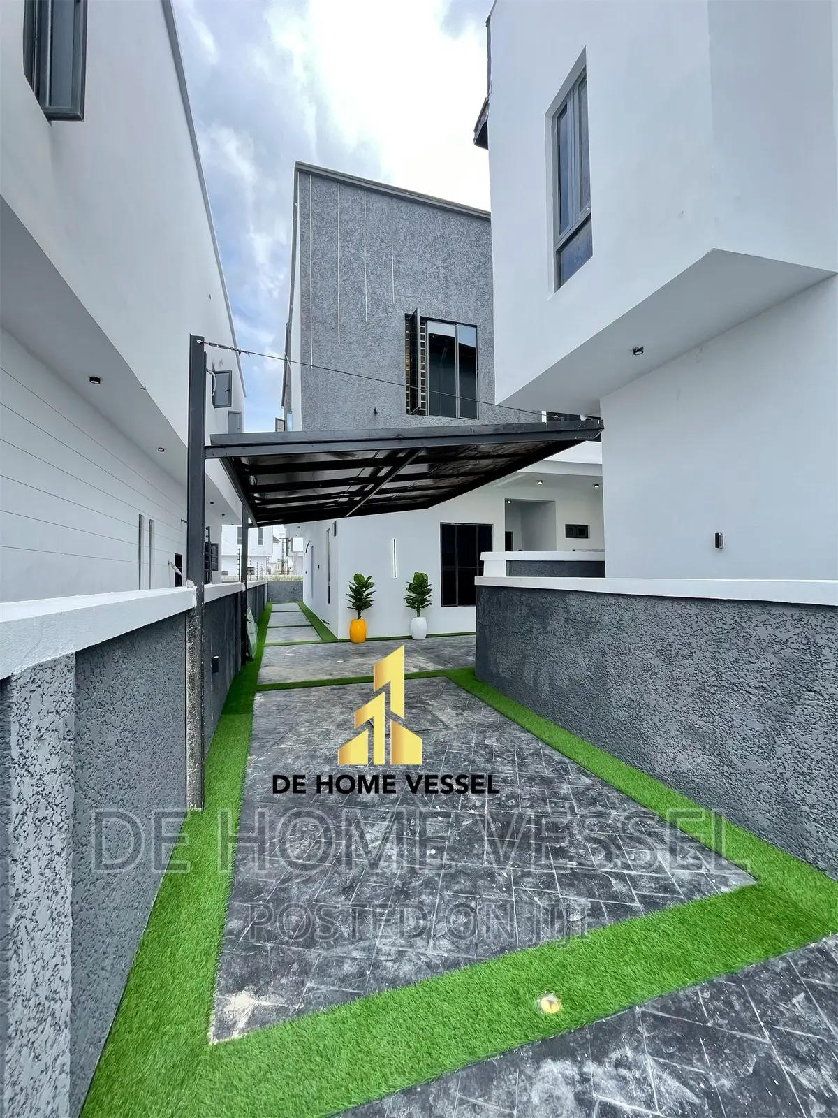 4bdrm Duplex in Ajah for sale