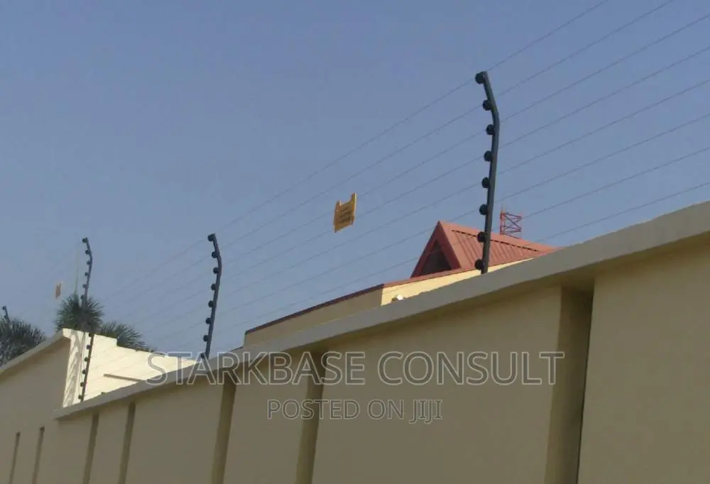 Electric Fence Energizer and Wire