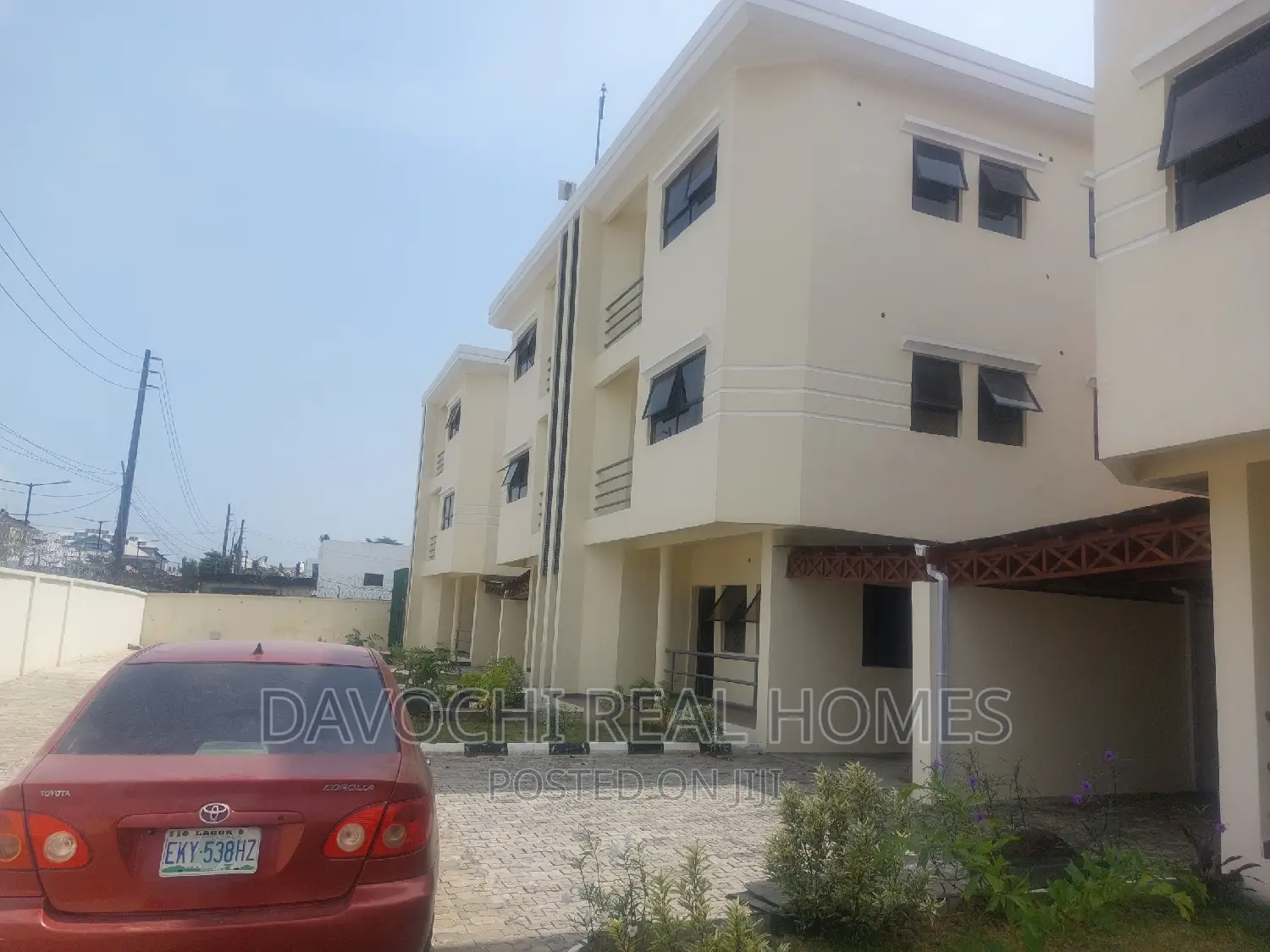 4bdrm Duplex in Victoria Island for rent