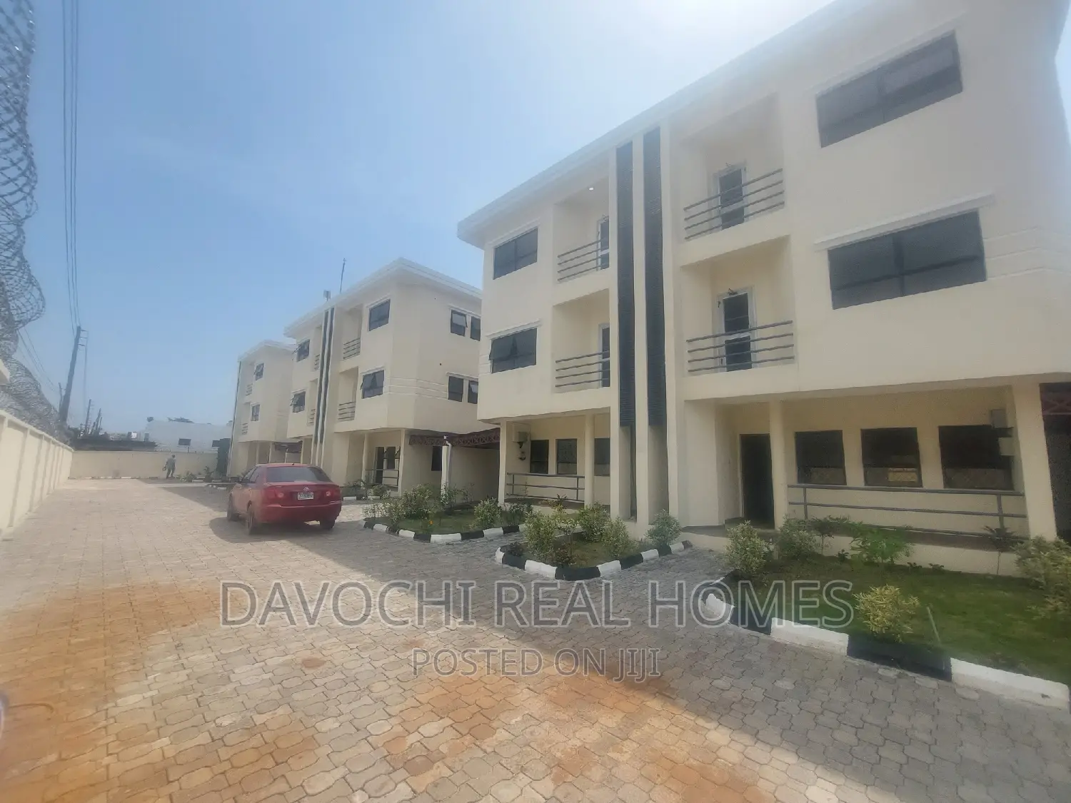 4bdrm Duplex in Victoria Island for rent