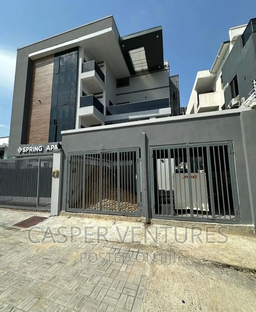 2bdrm Apartment in Osapa for rent