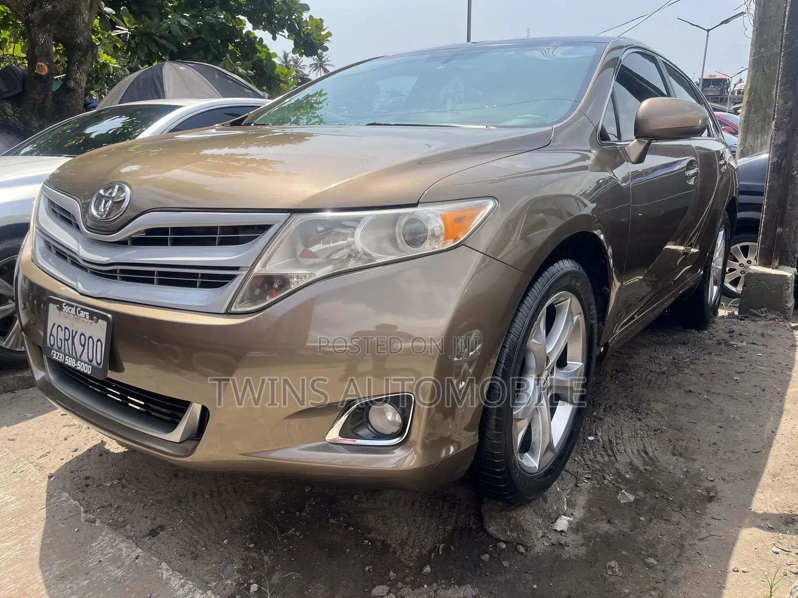 Toyota Venza V6 AWD 2010 Brown