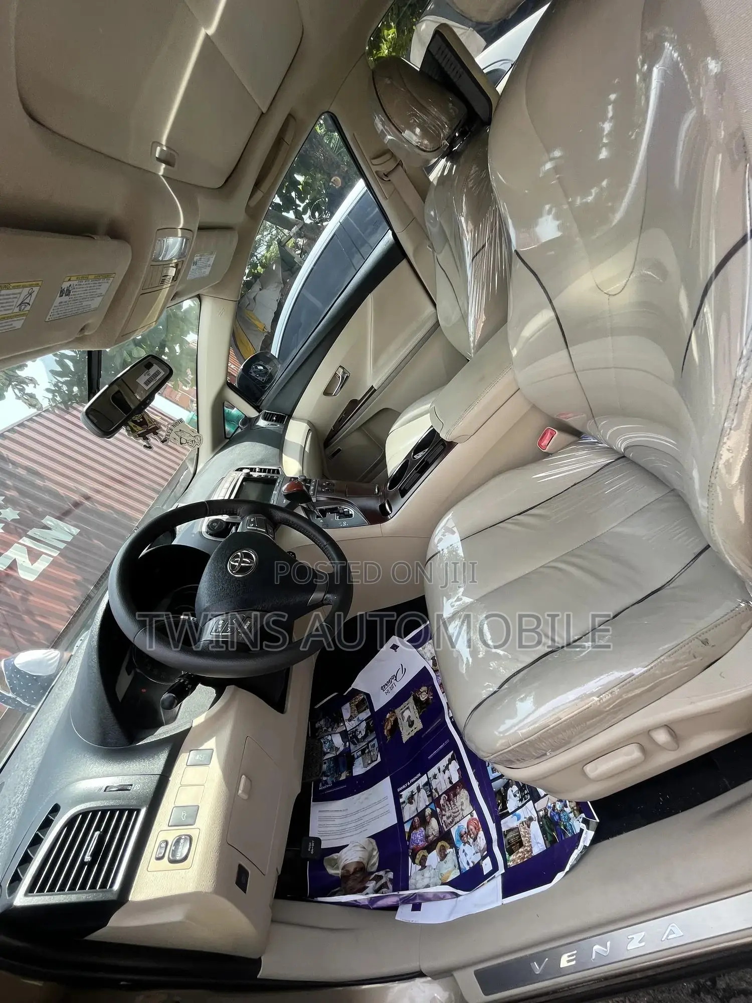 Toyota Venza V6 AWD 2010 Brown